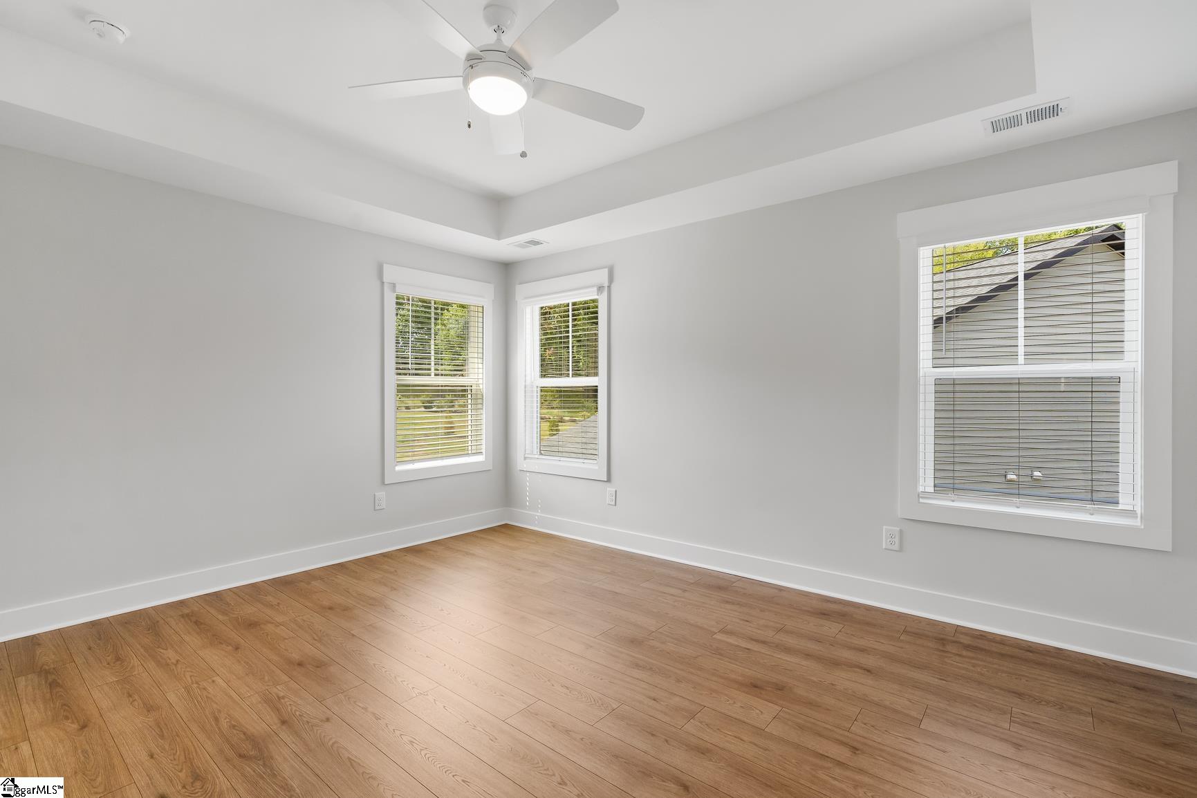 241 Creekside Circle
