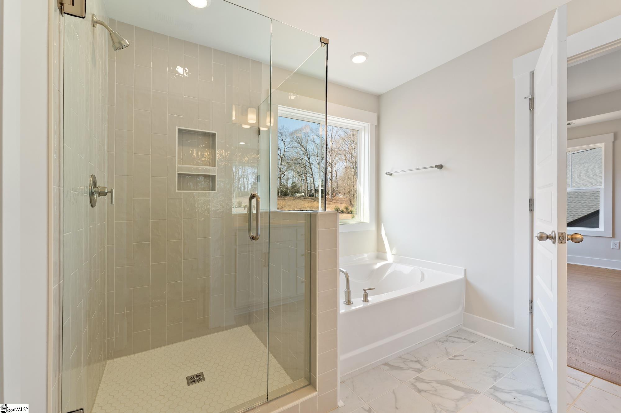 241 Creekside Circle