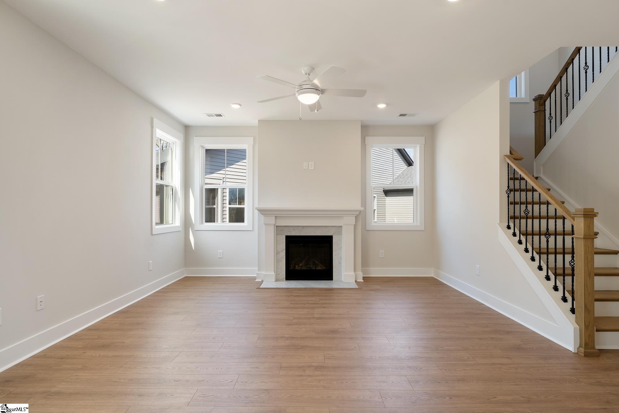 241 Creekside Circle