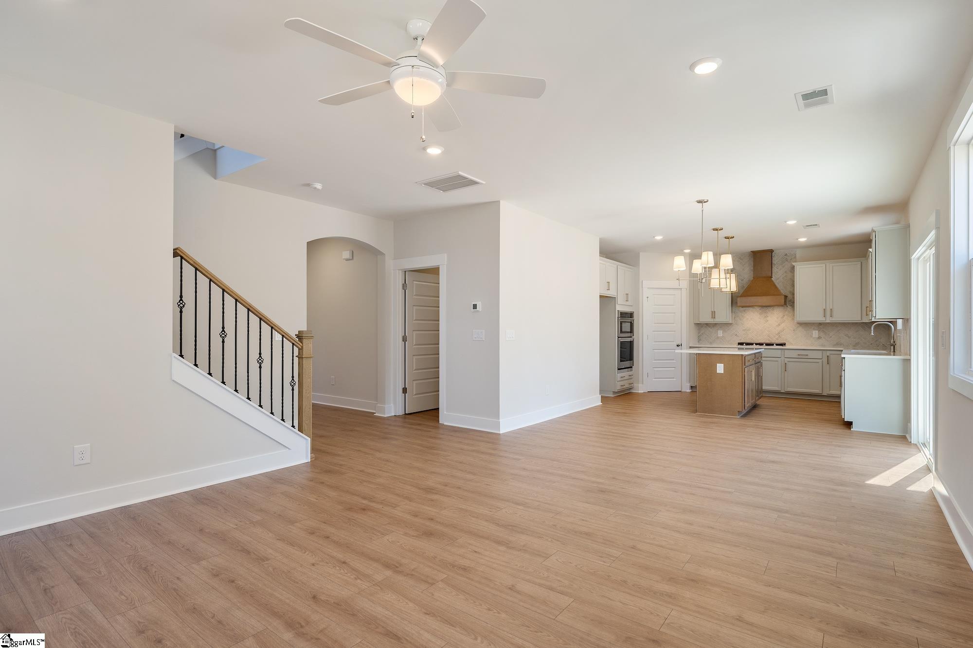 241 Creekside Circle