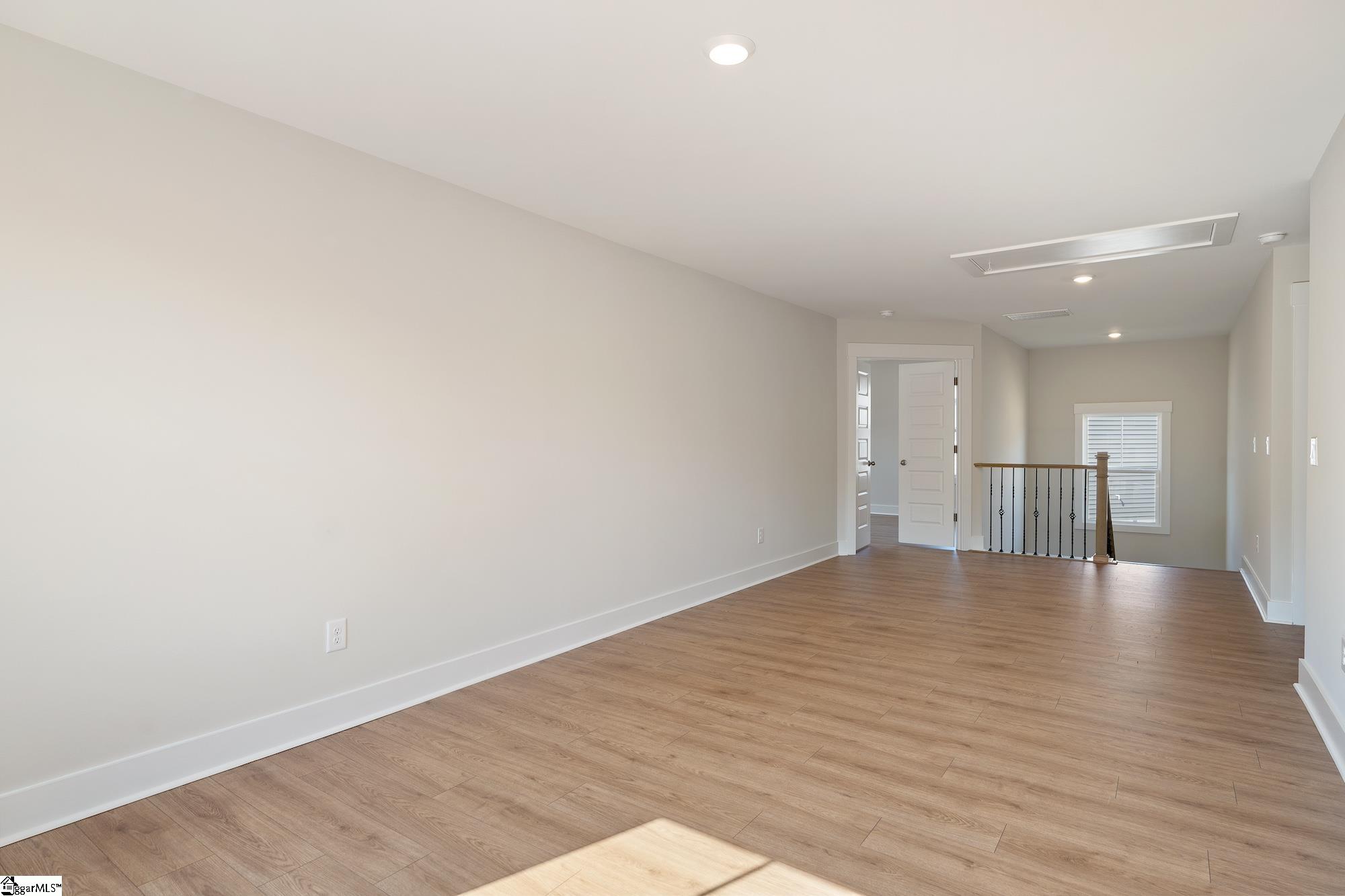 241 Creekside Circle