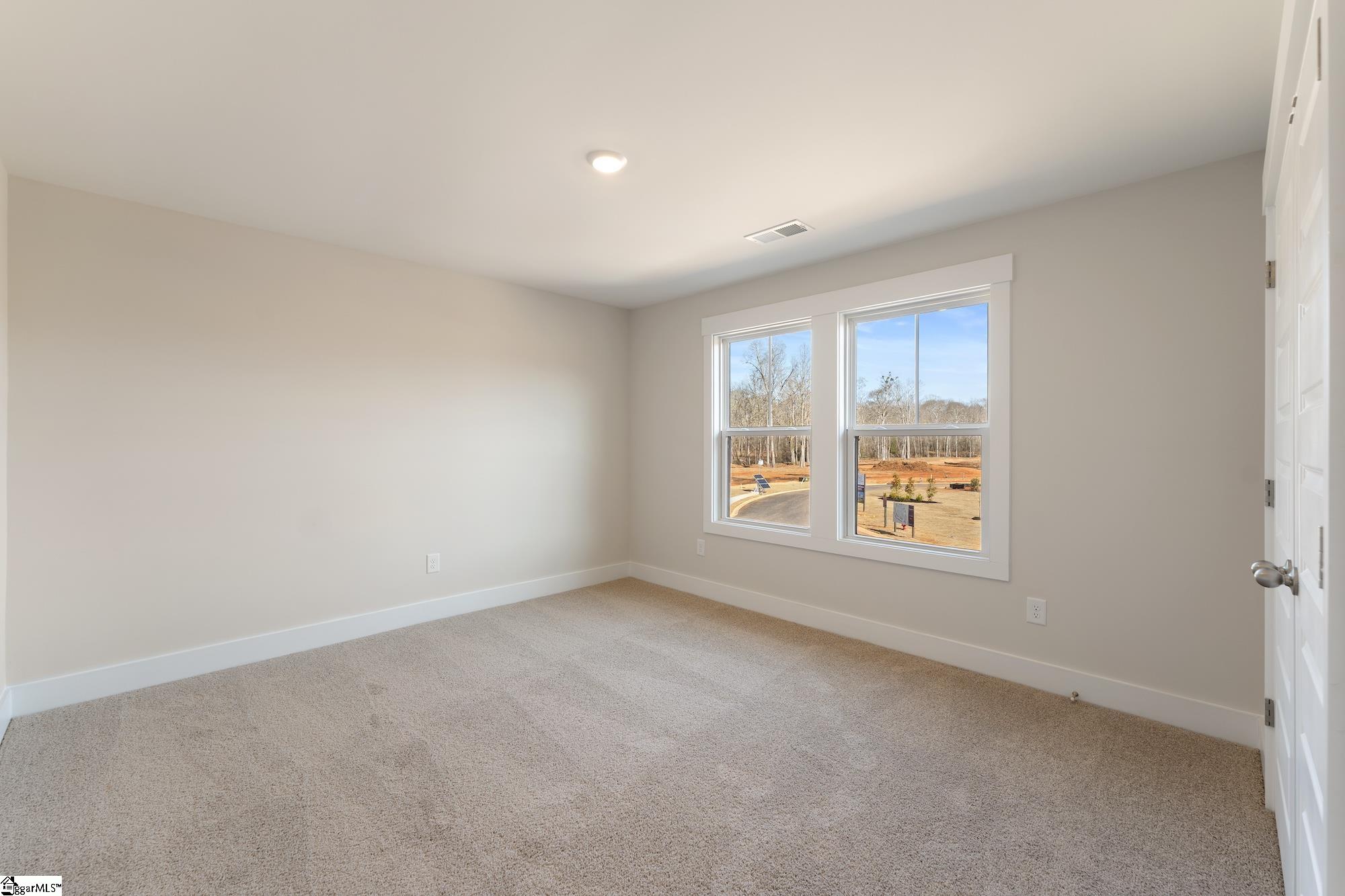241 Creekside Circle