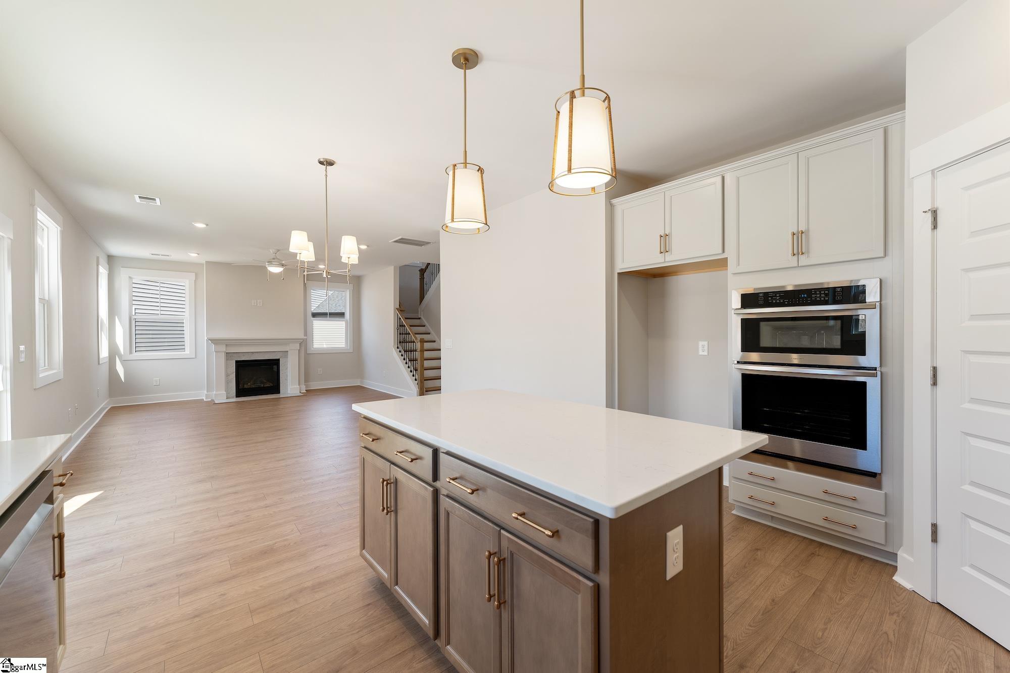 241 Creekside Circle