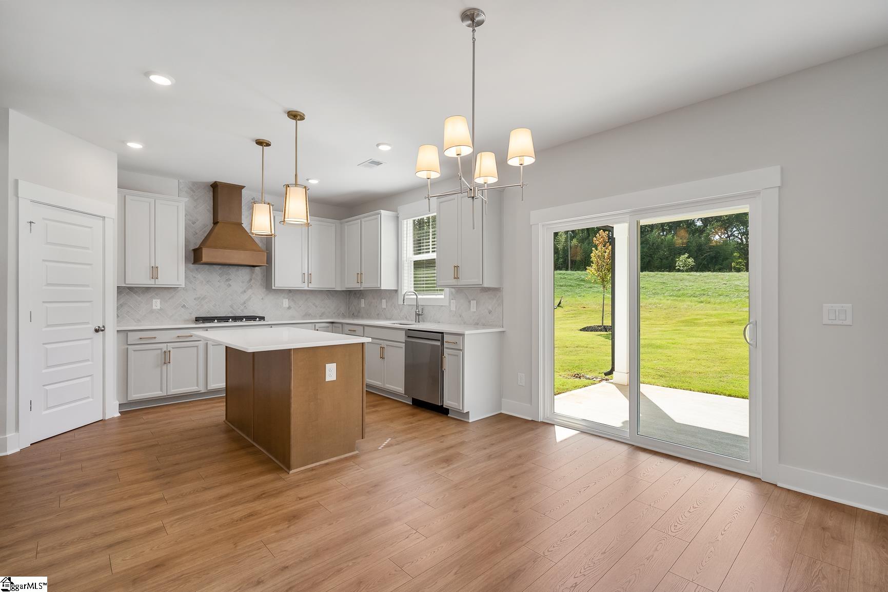 241 Creekside Circle