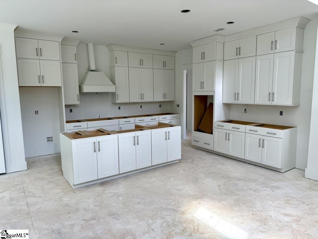 8 Carlingford Way