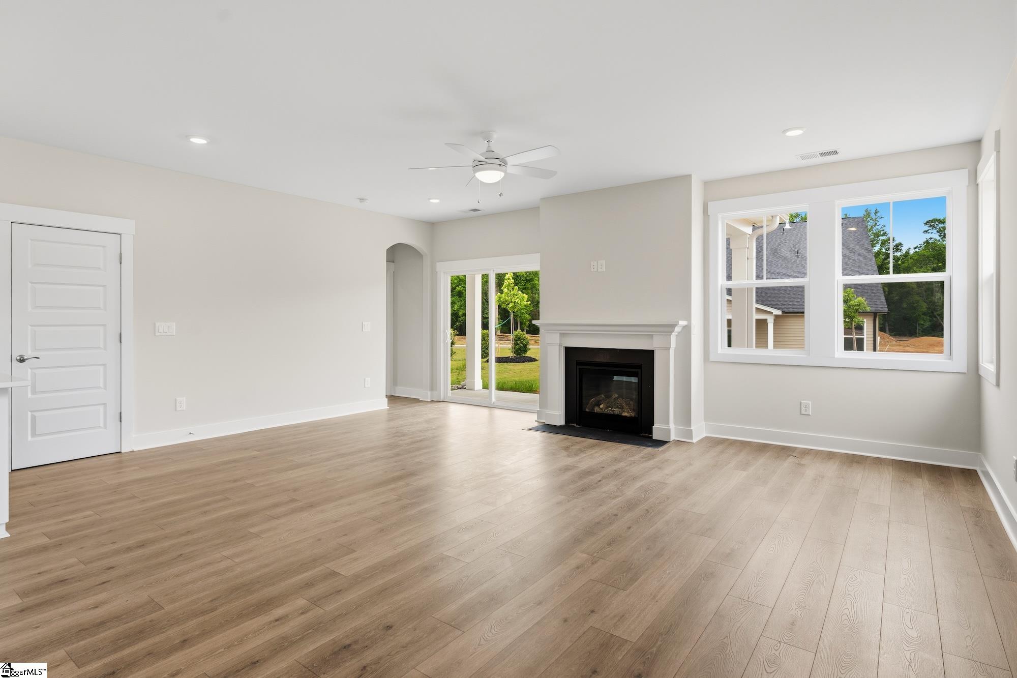 232 Creekside Circle