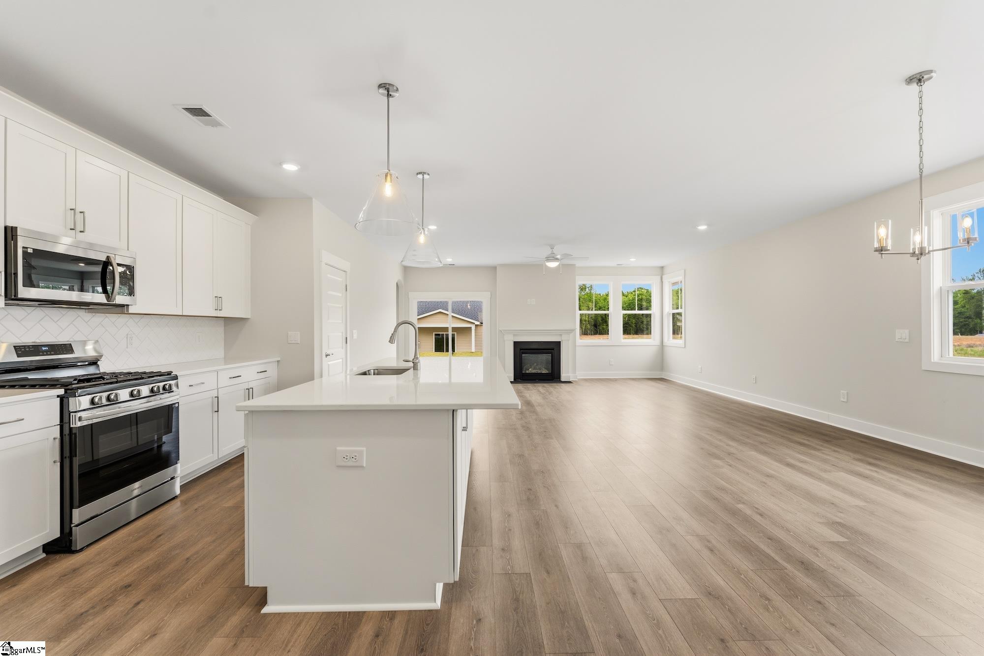 232 Creekside Circle