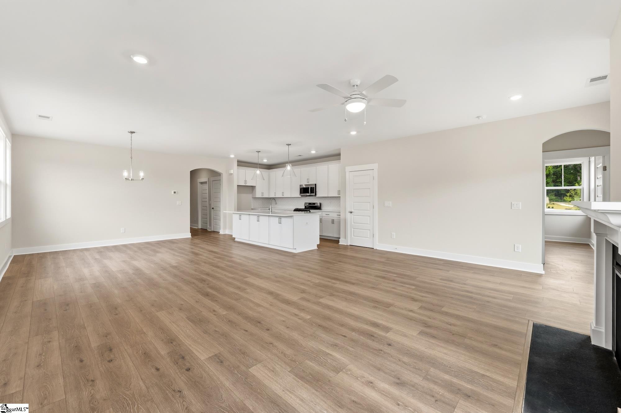 232 Creekside Circle