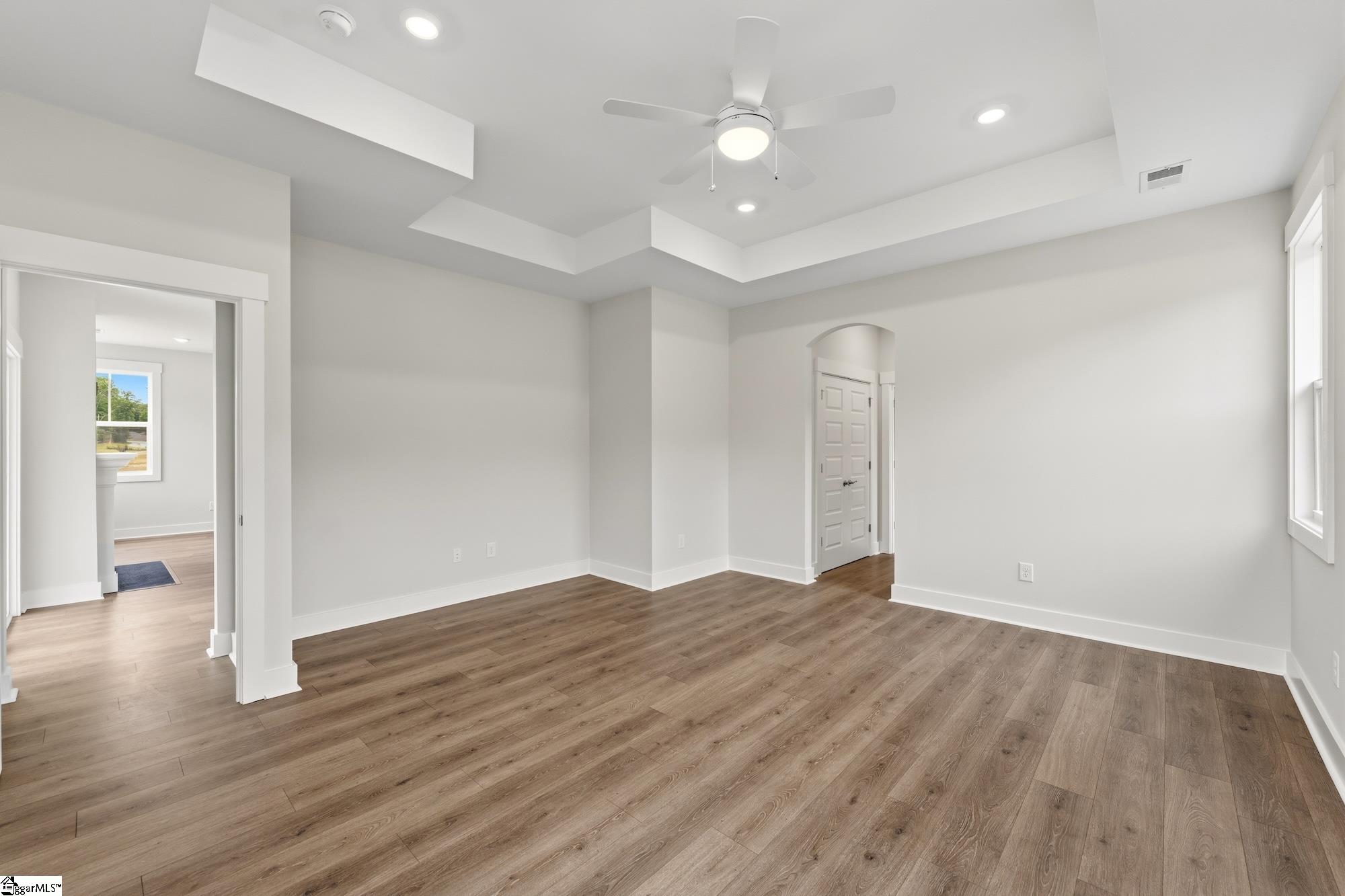 232 Creekside Circle