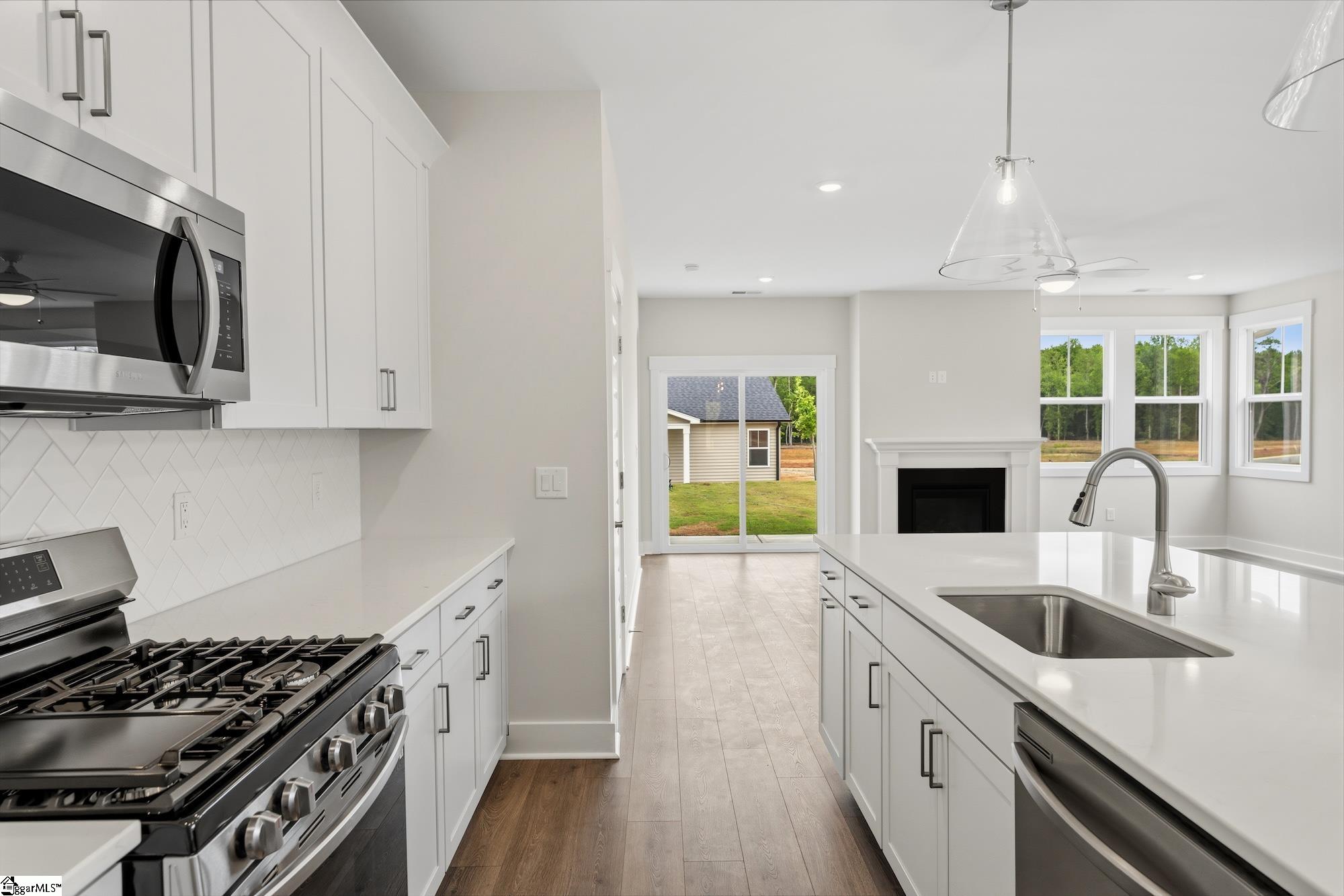 232 Creekside Circle
