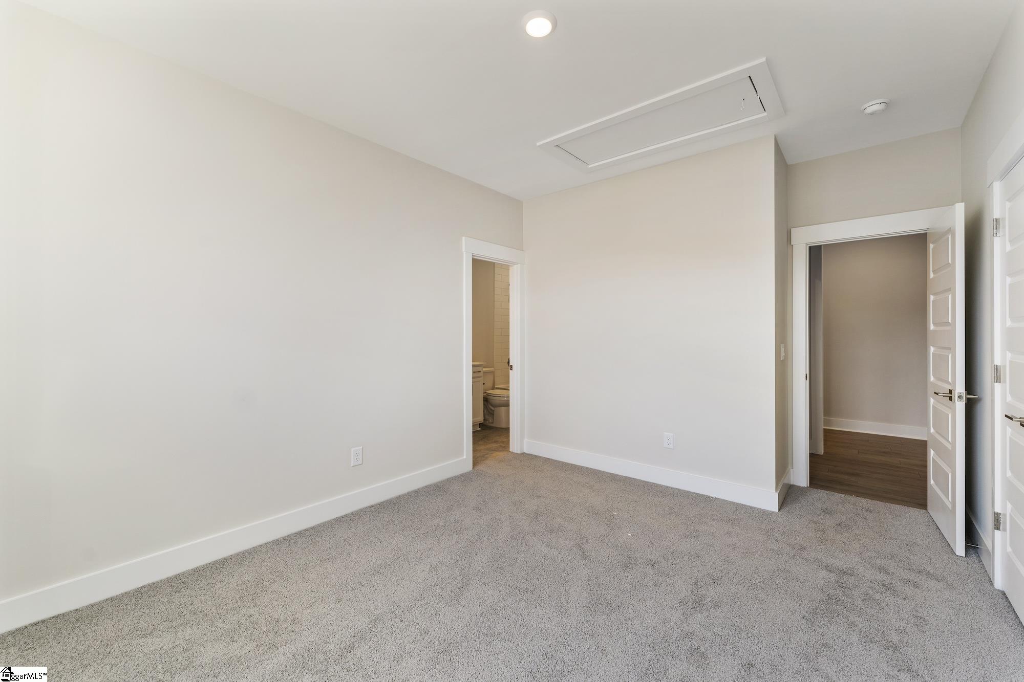 100 Saratoga Oak Street