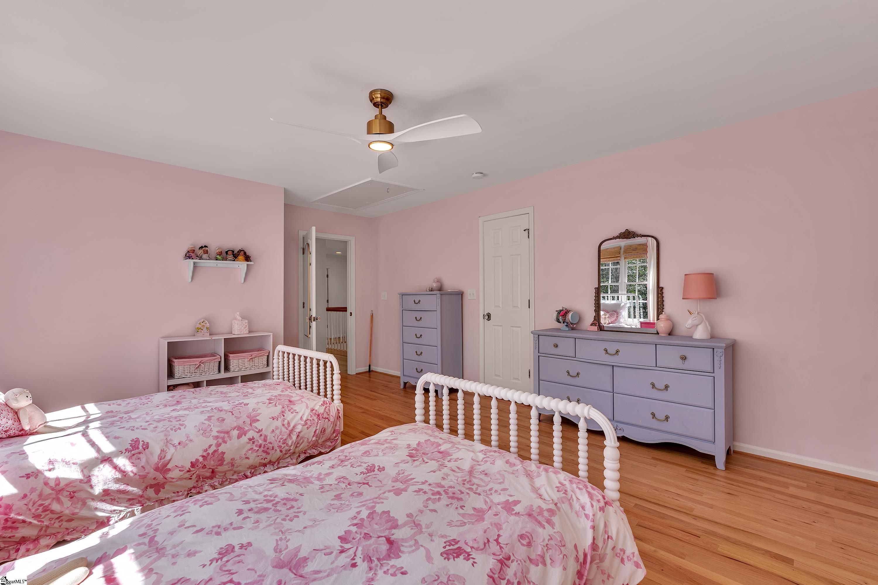 156 Circle Slope Drive