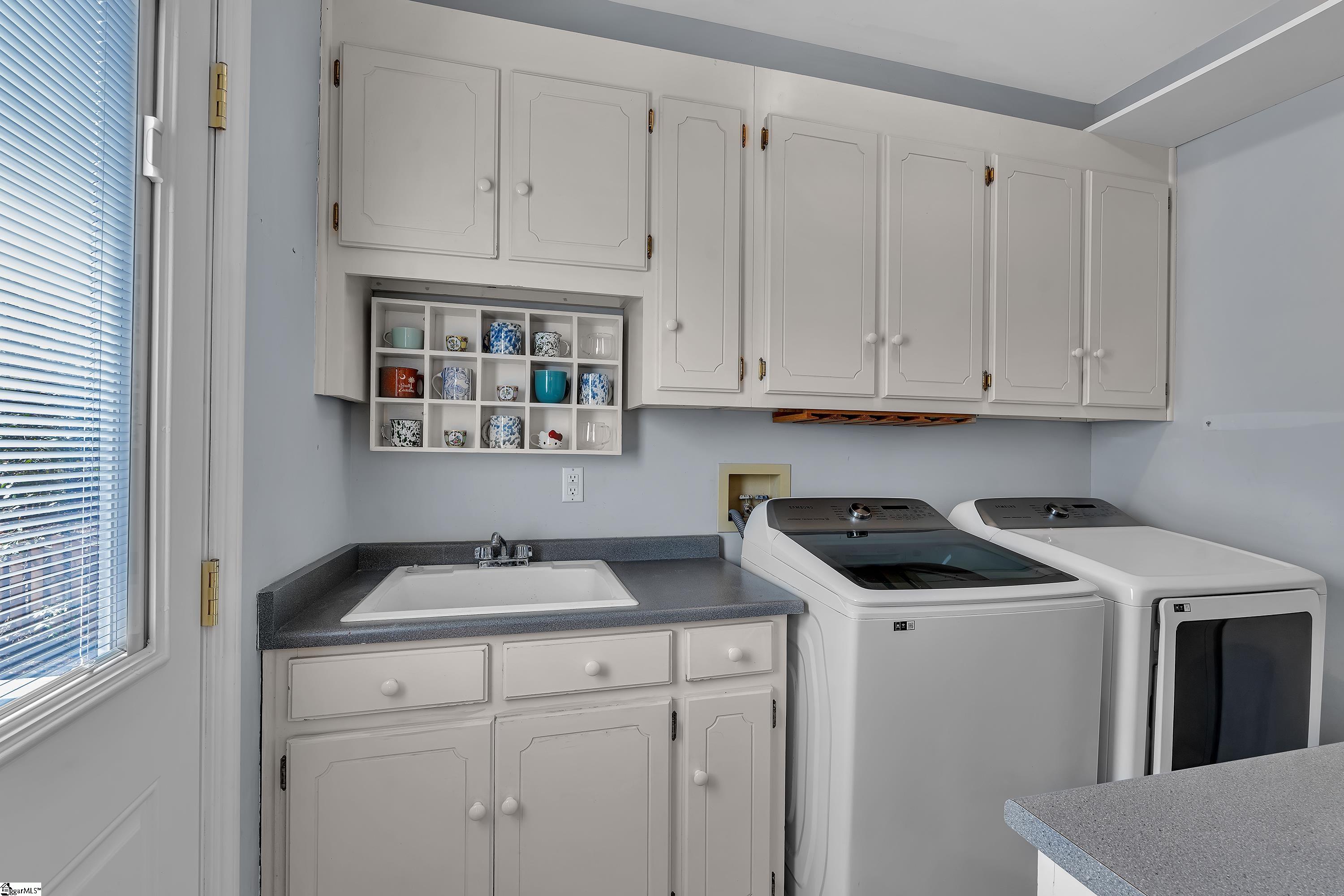 156 Circle Slope Drive