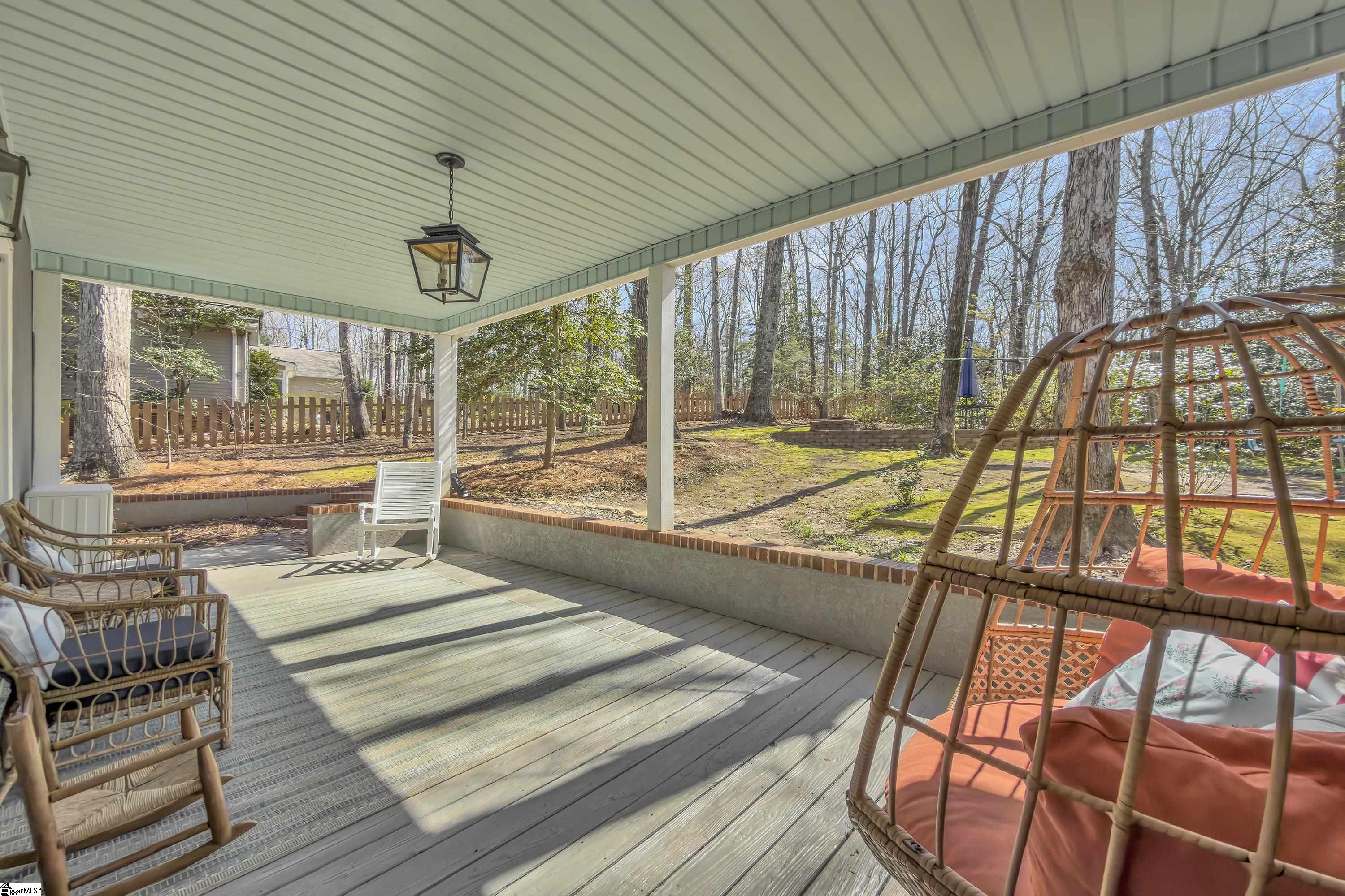 156 Circle Slope Drive