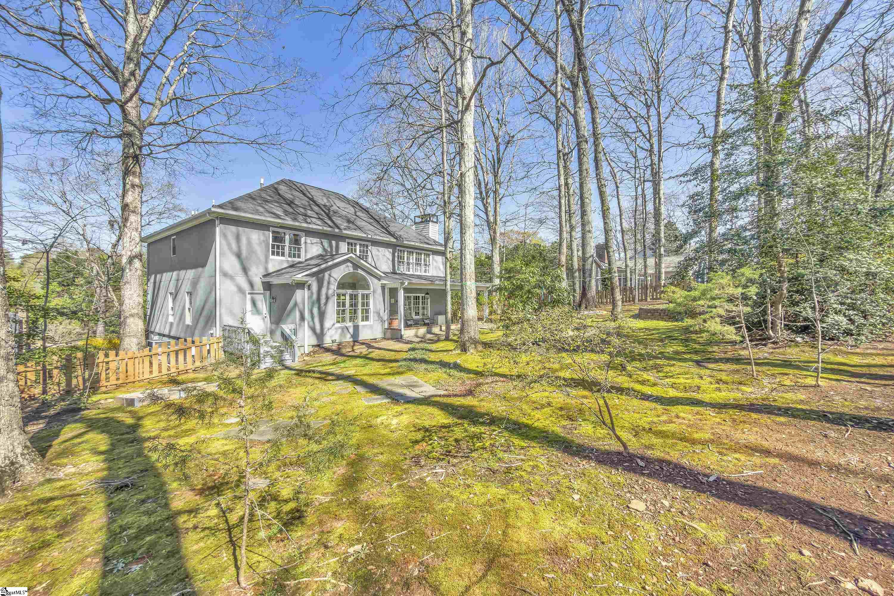 156 Circle Slope Drive