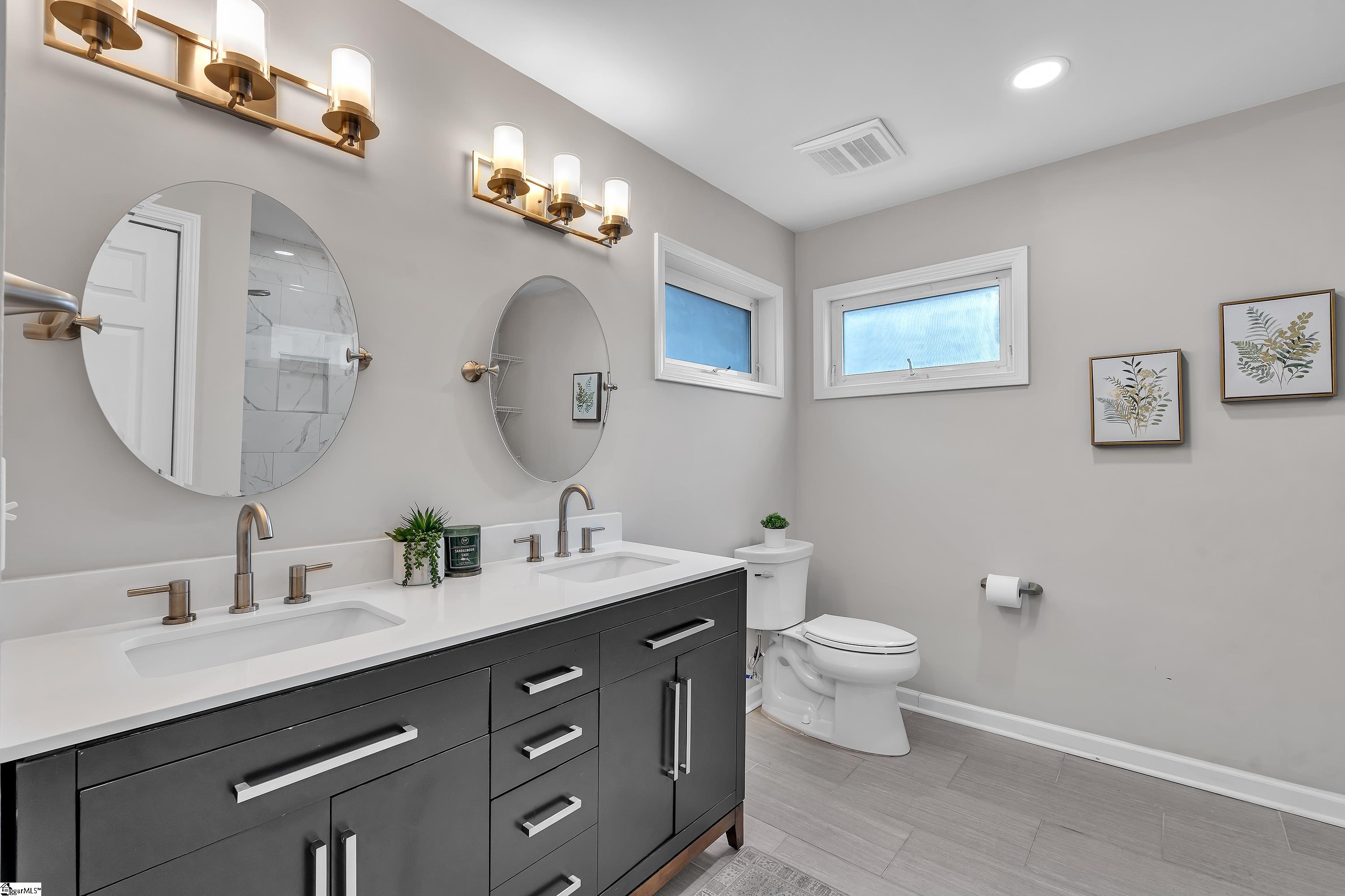 202 Kenilworth Drive