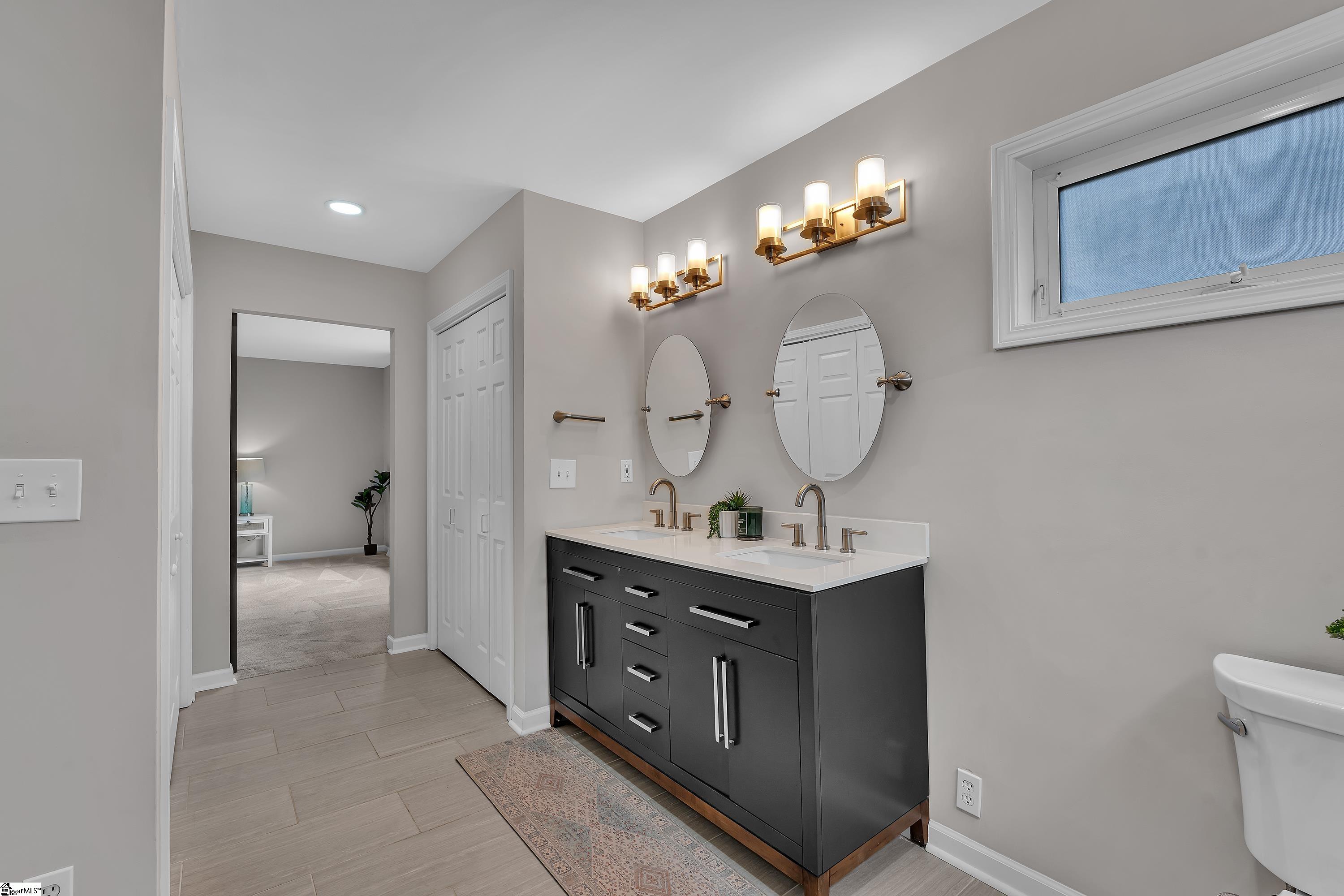 202 Kenilworth Drive