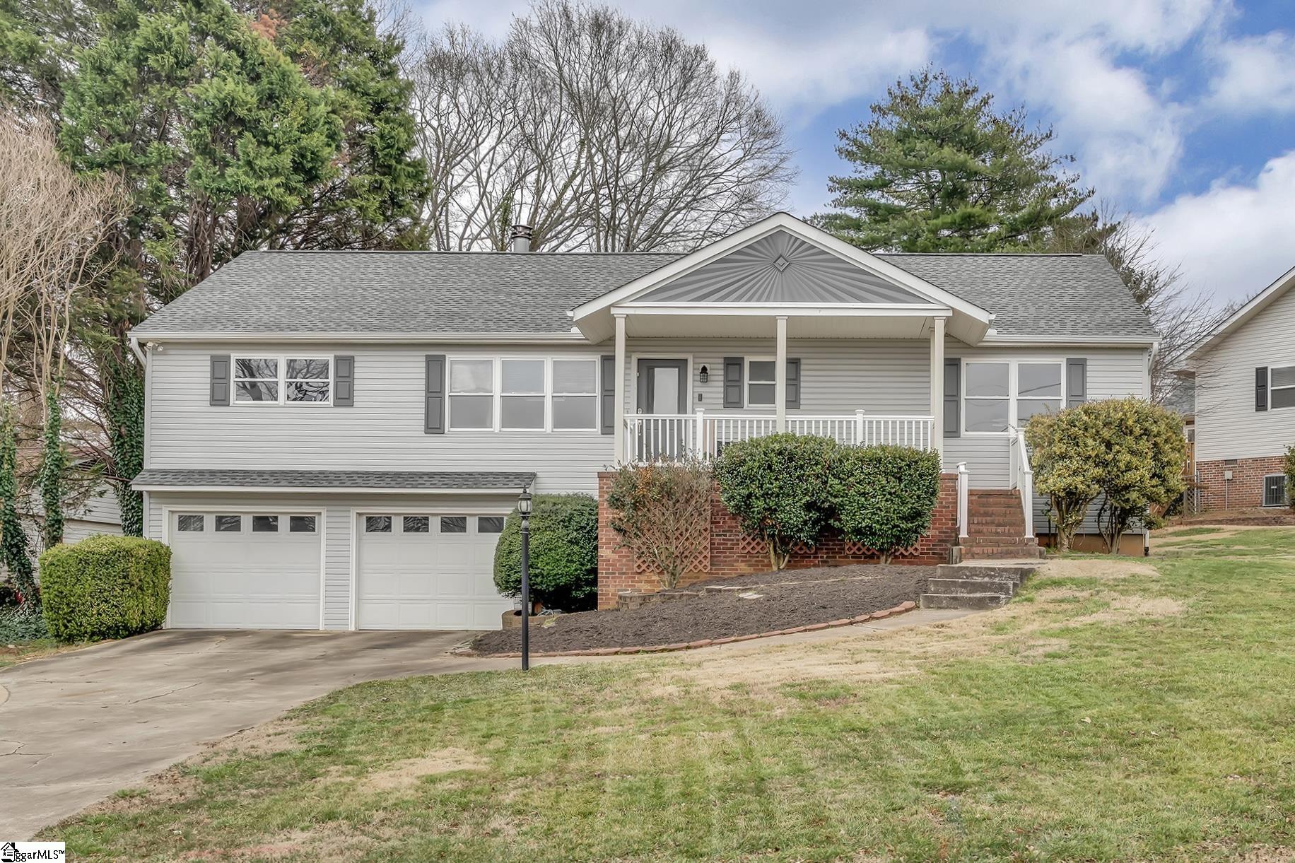 202 Kenilworth Drive