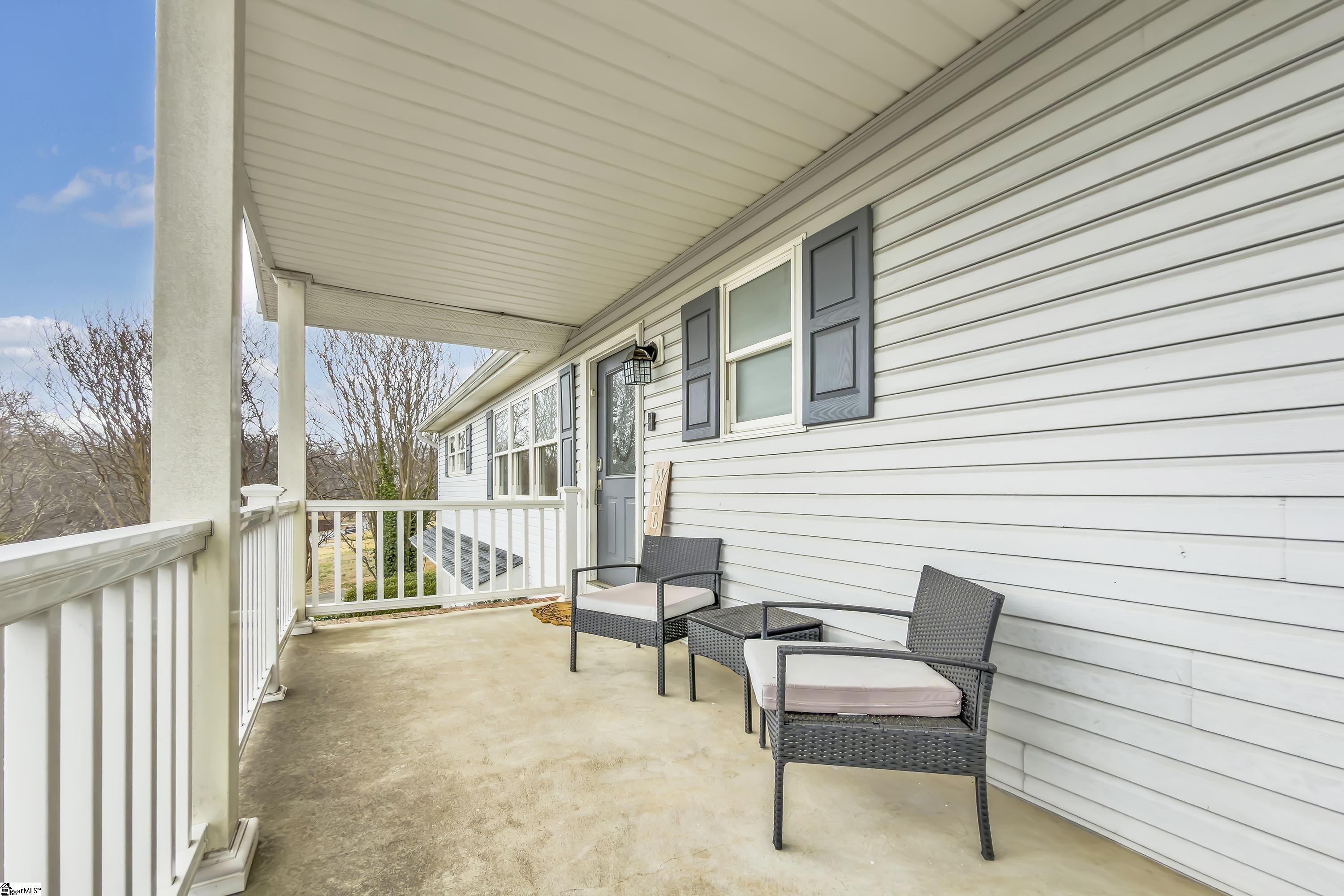 202 Kenilworth Drive