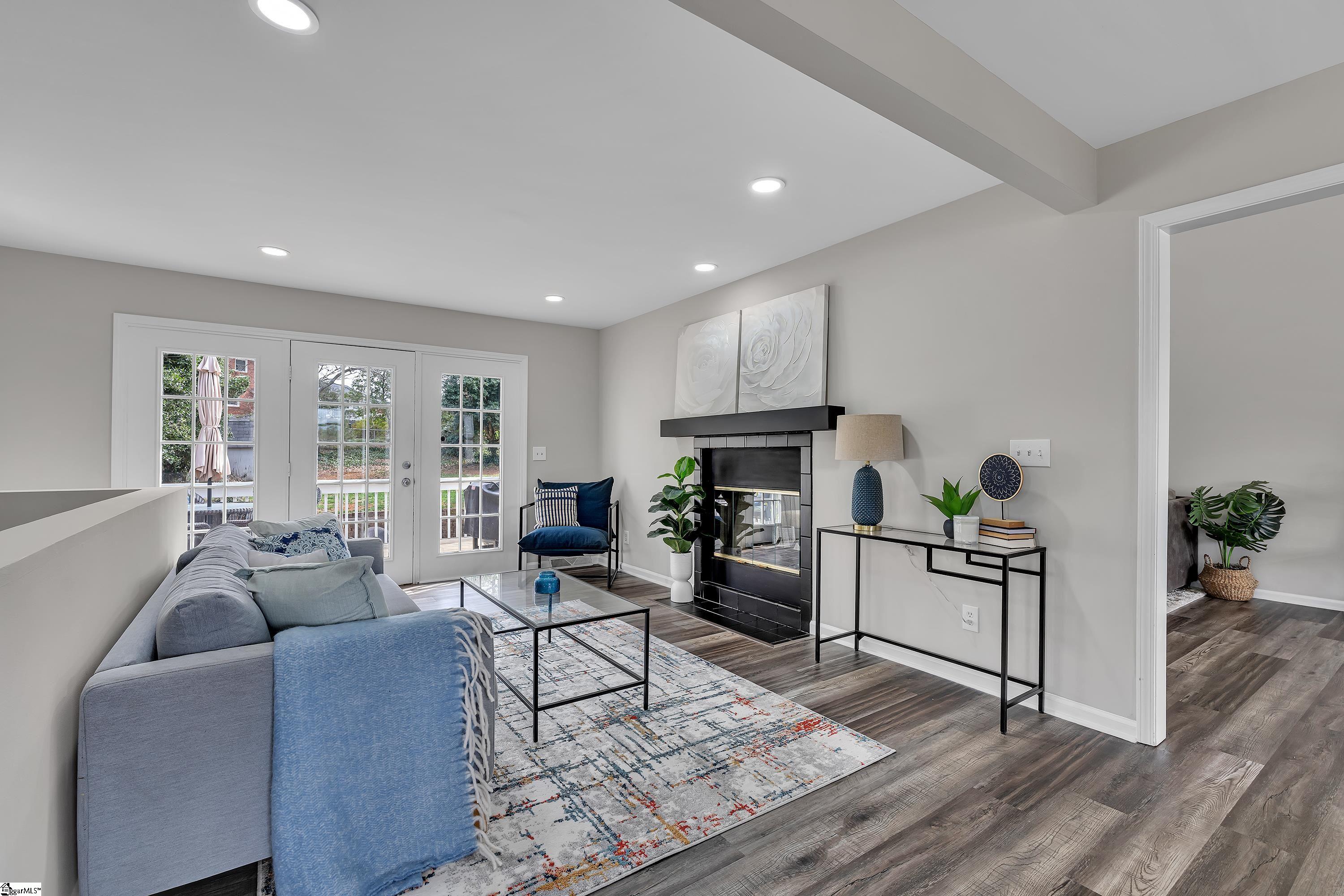 202 Kenilworth Drive