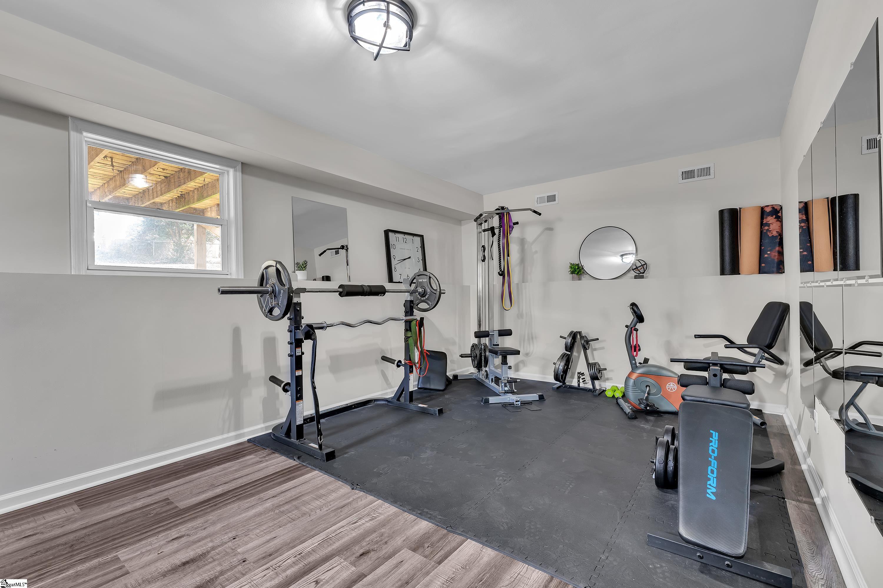 202 Kenilworth Drive