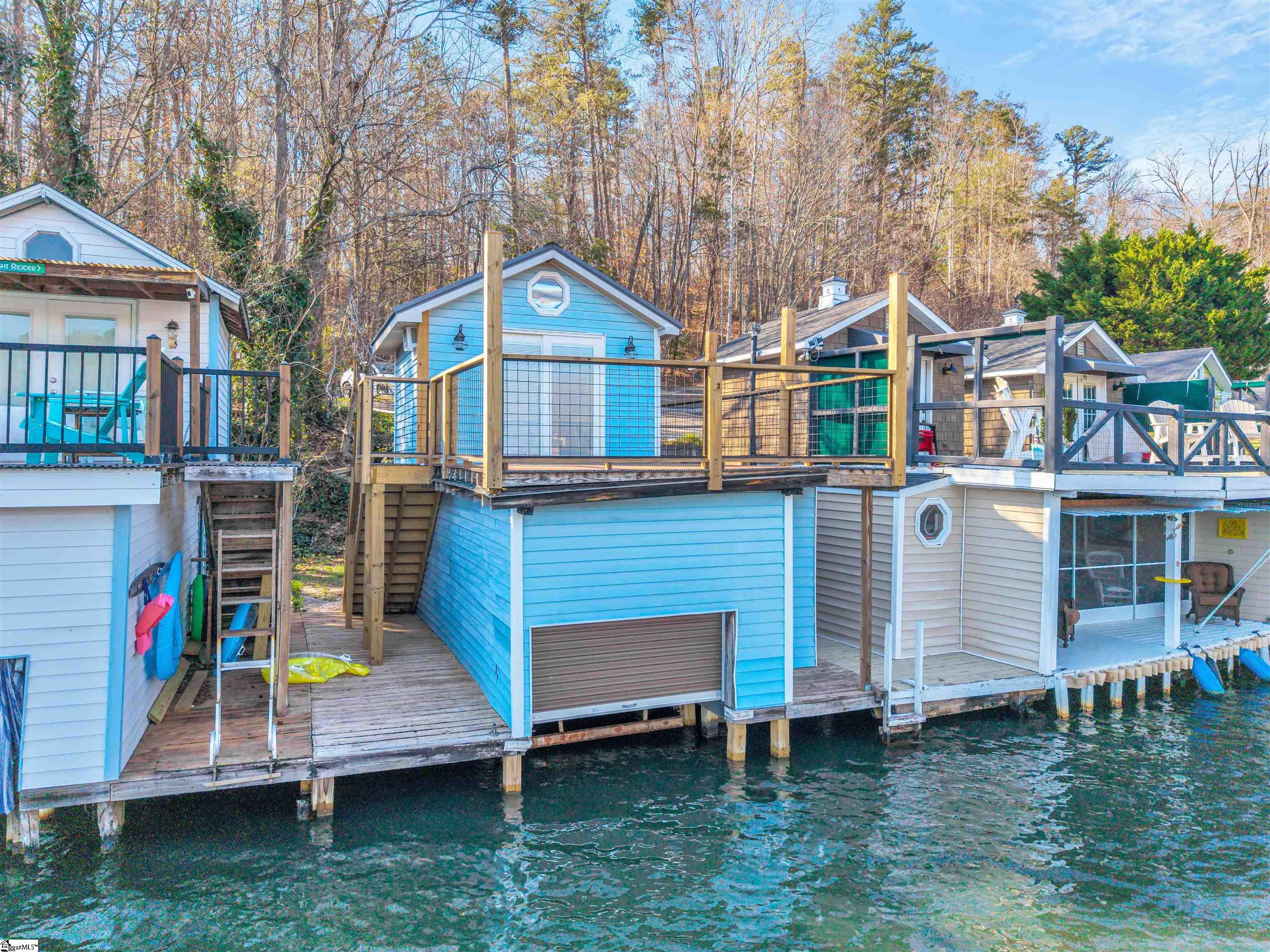 1700 W Lakeshore Drive