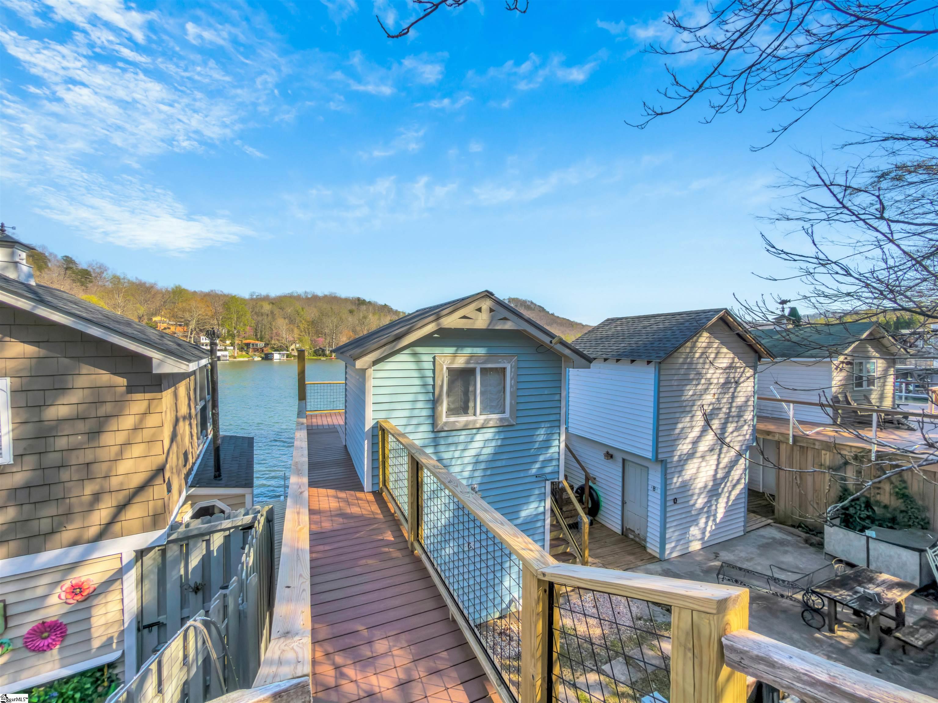 1700 W Lakeshore Drive