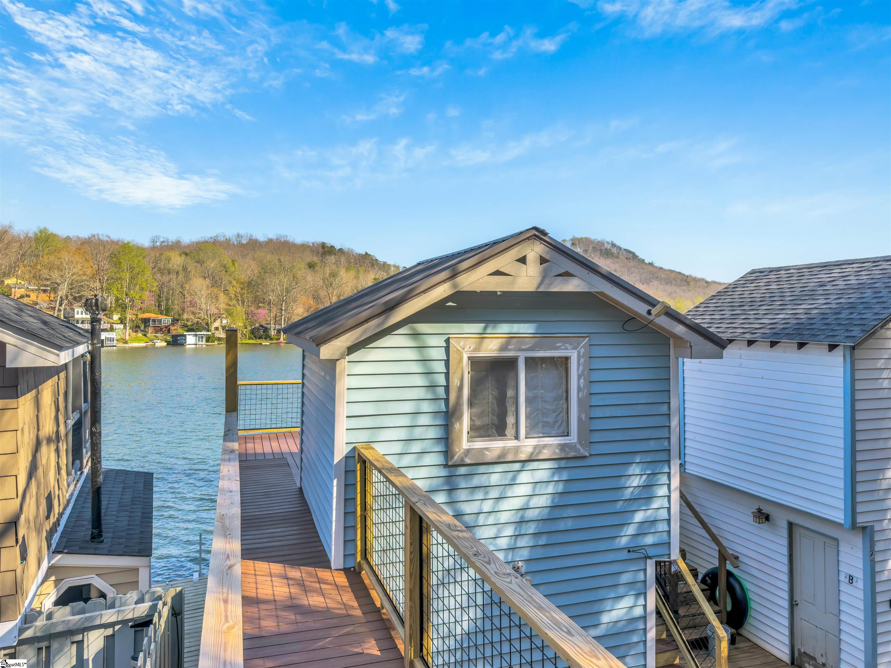 1700 W Lakeshore Drive