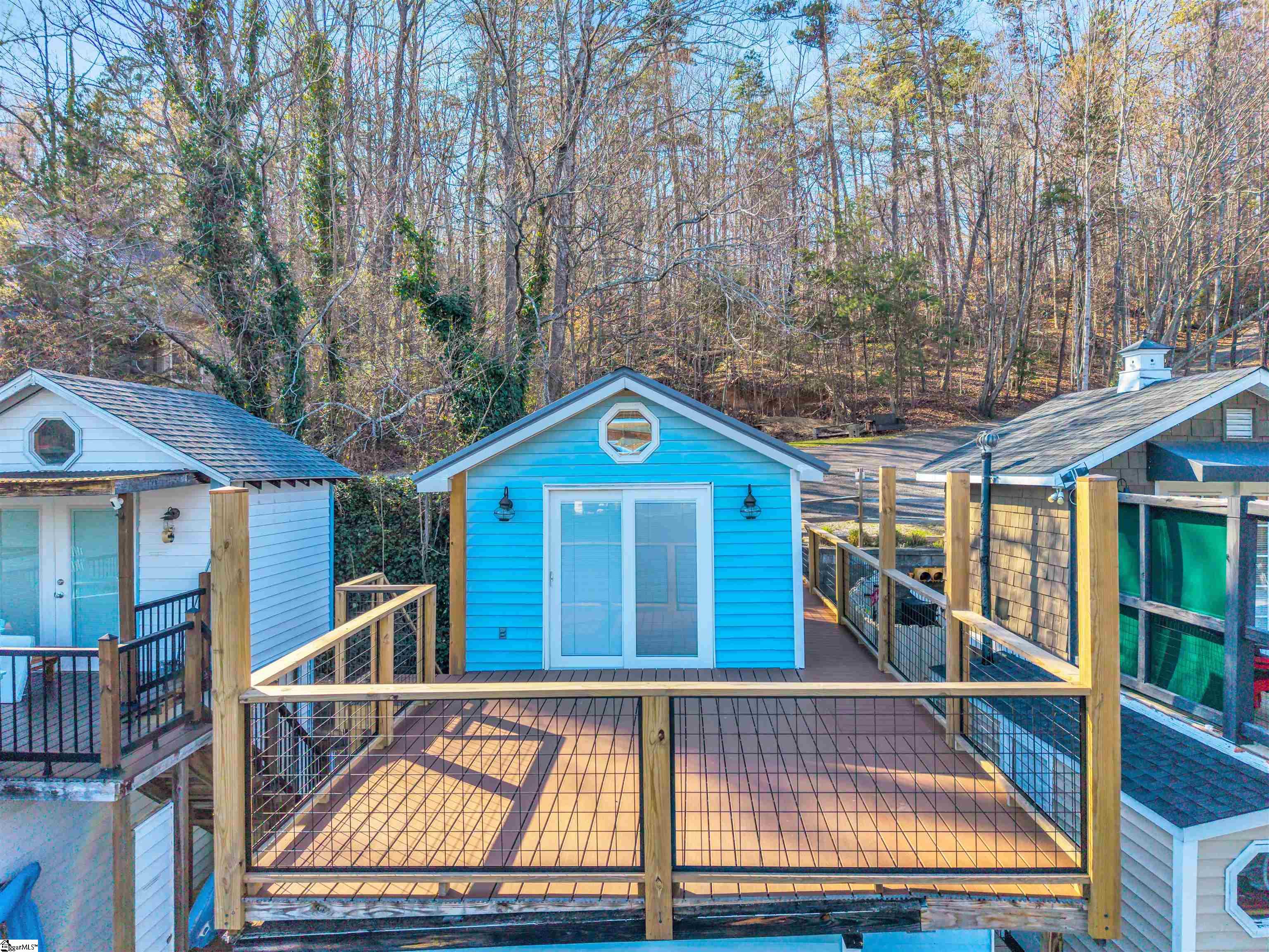 1700 W Lakeshore Drive