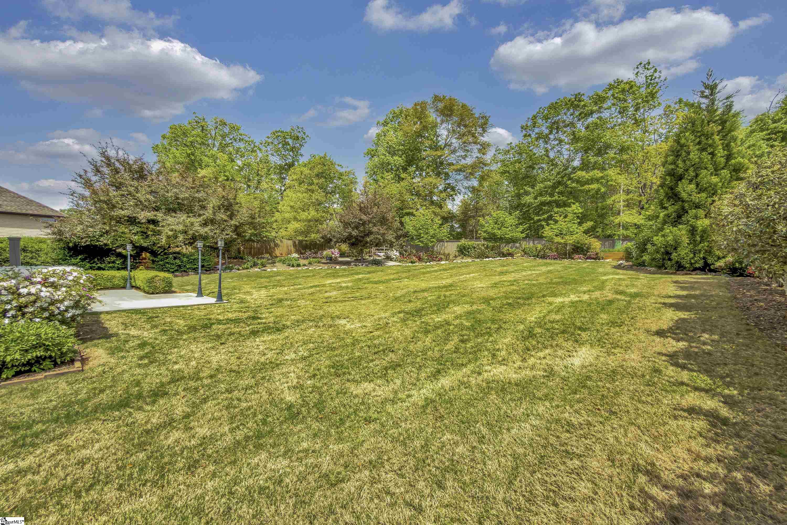225 Bayswater Lane