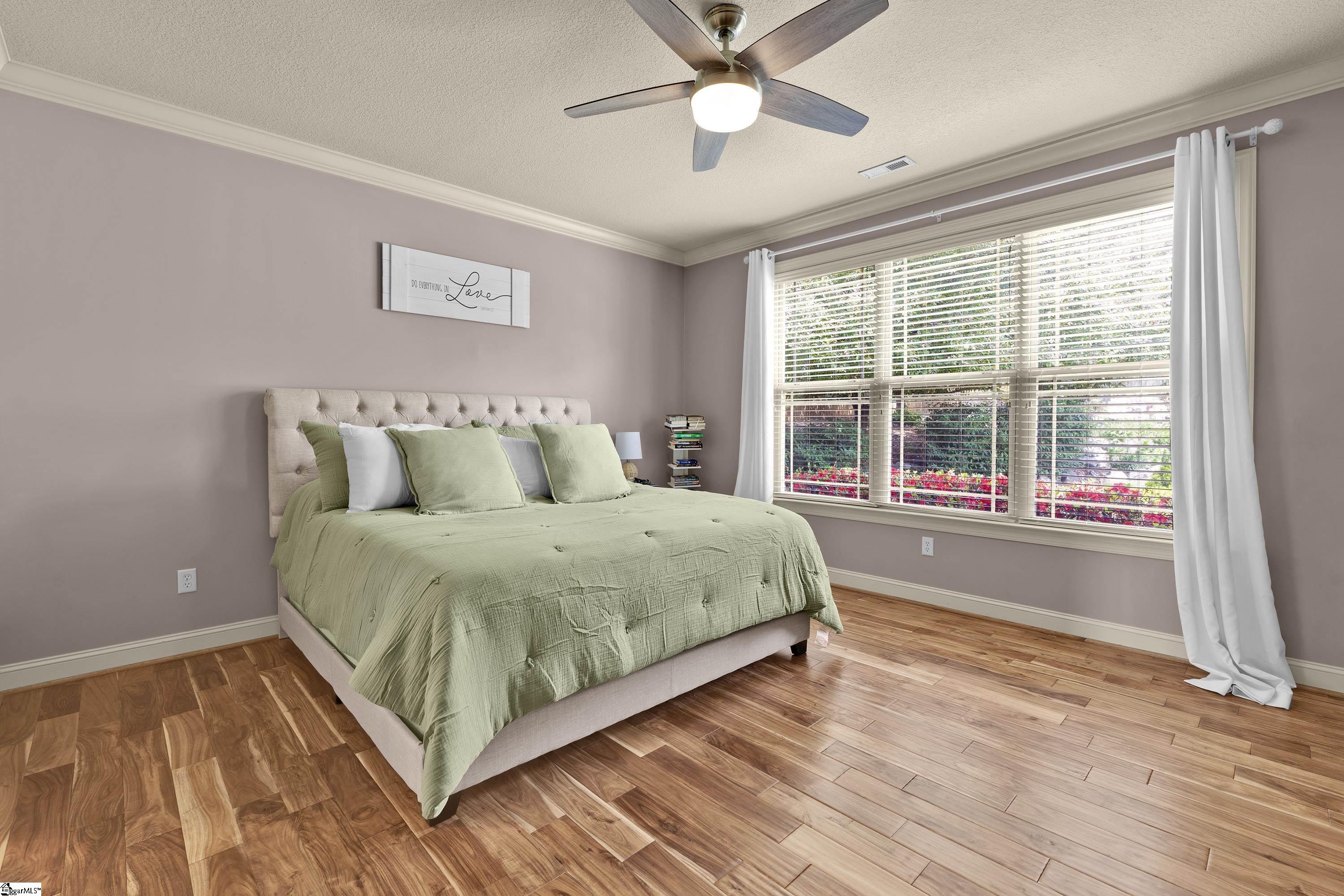 225 Bayswater Lane