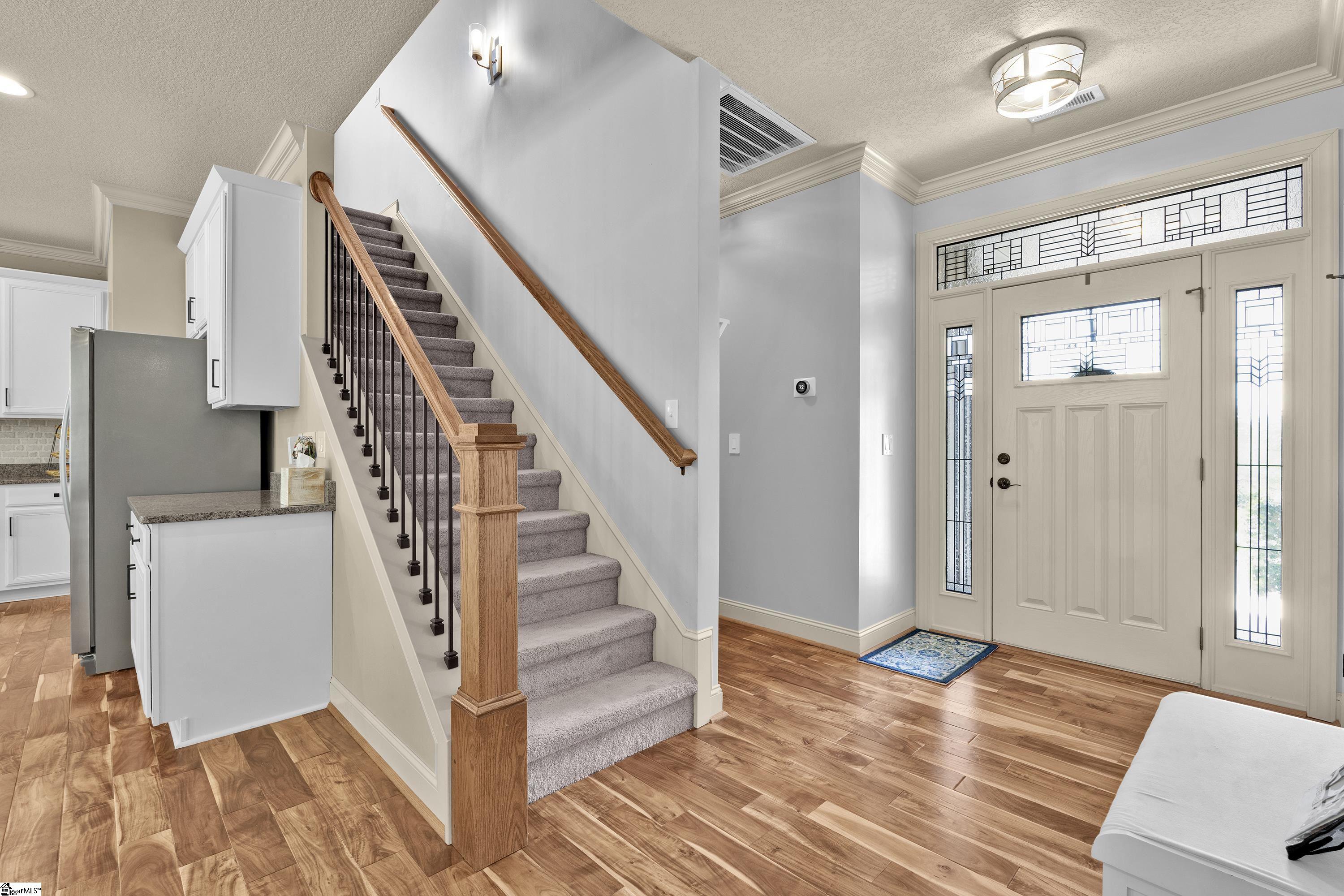 225 Bayswater Lane