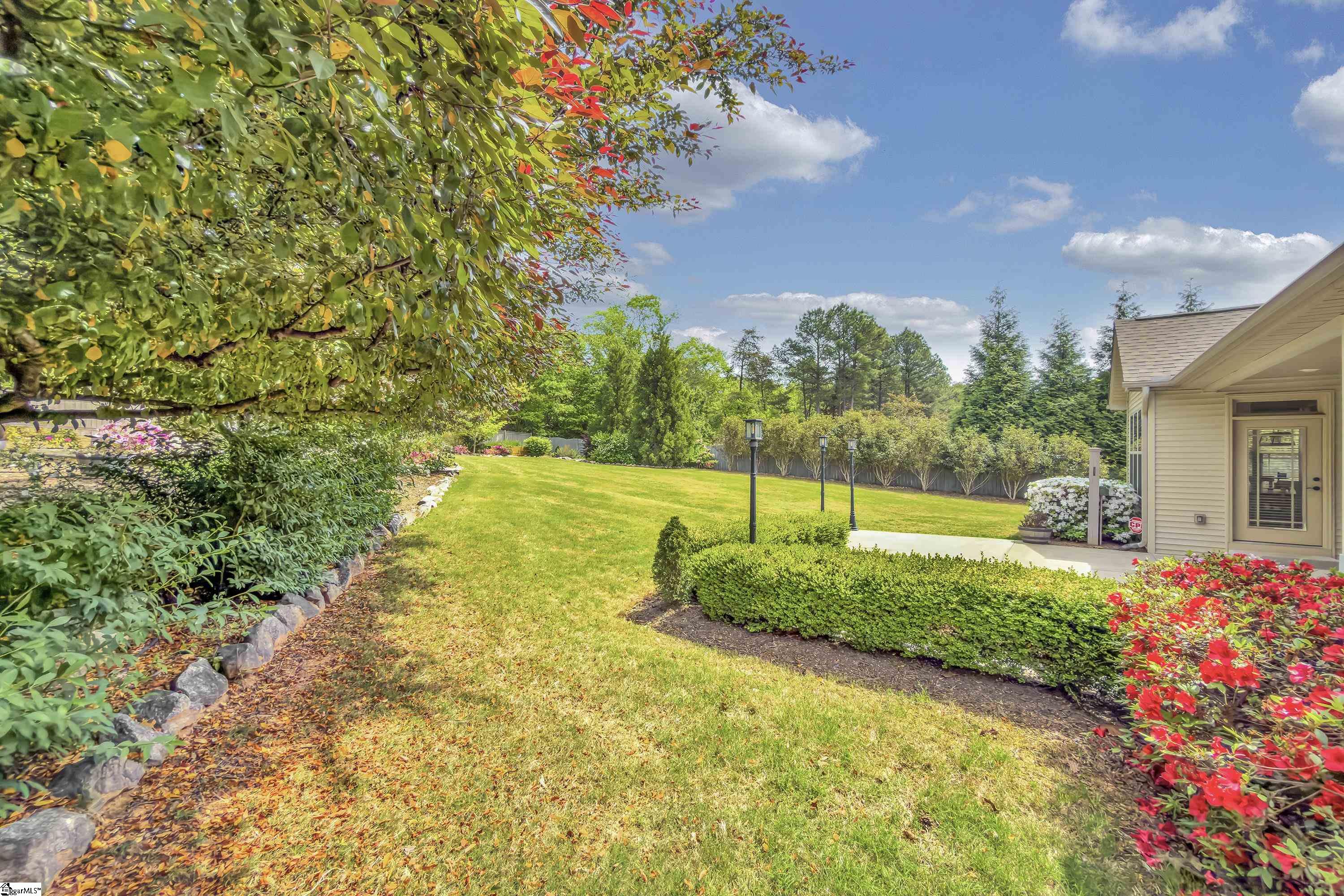 225 Bayswater Lane