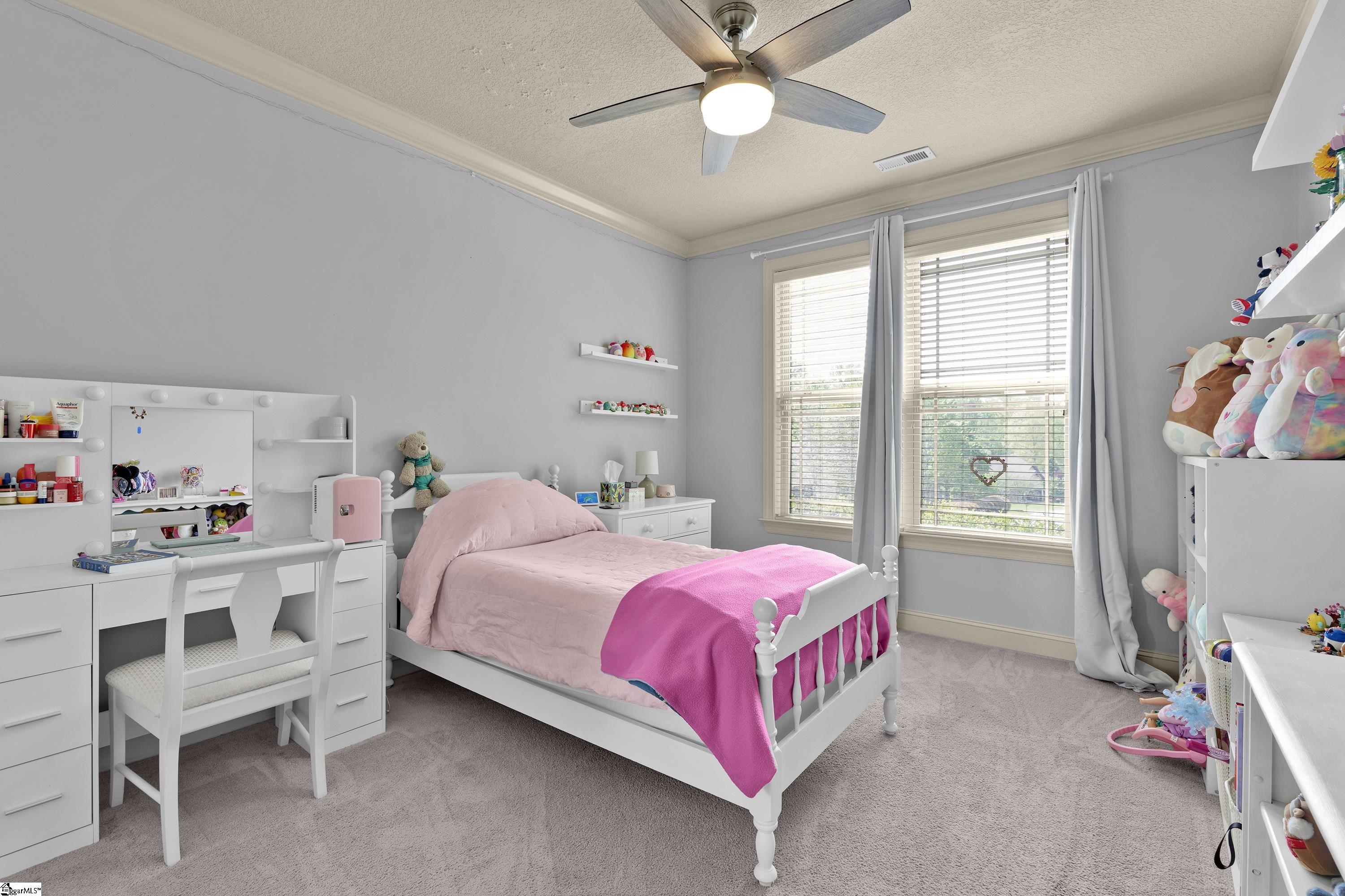 225 Bayswater Lane