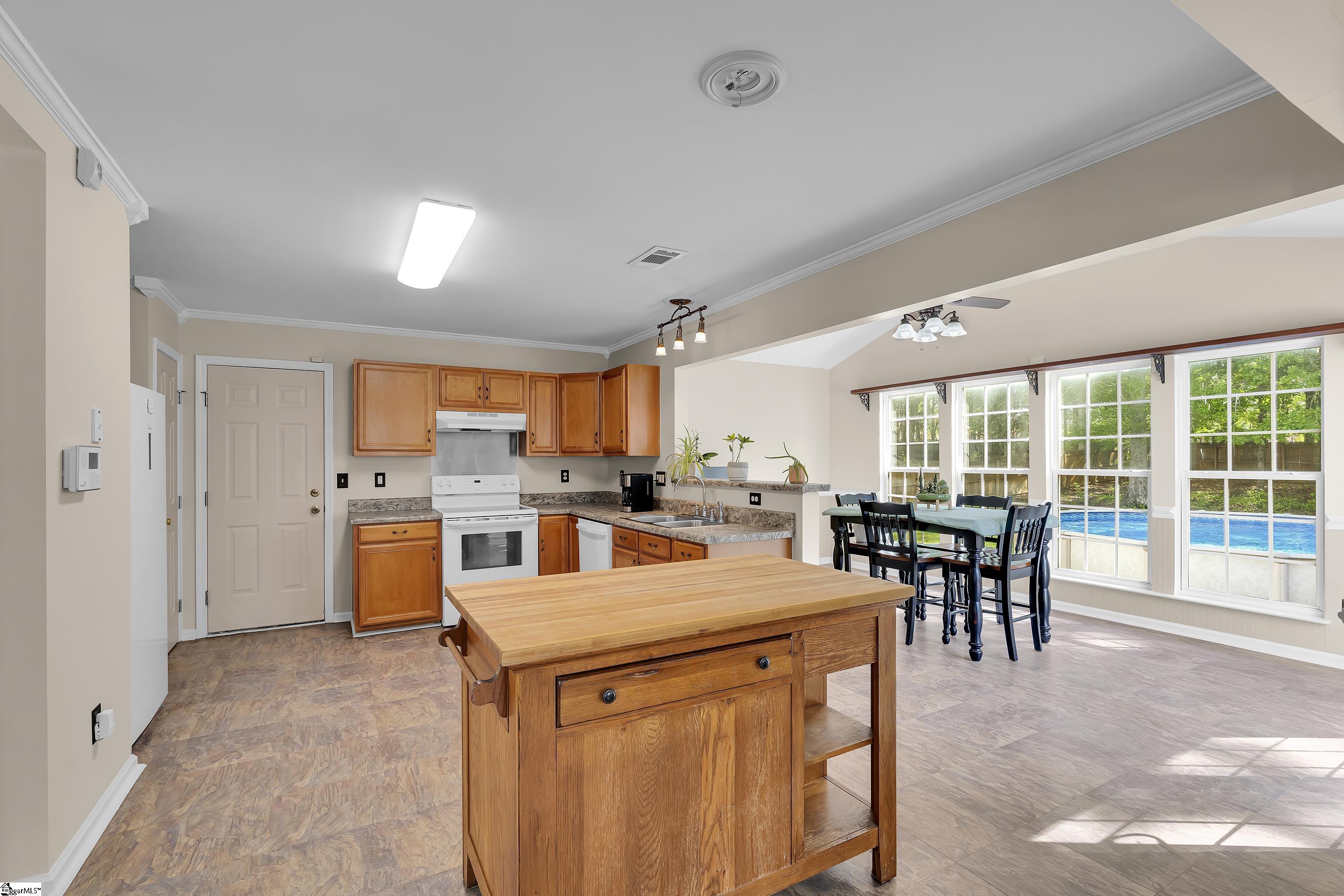 415 Scarlet Oak Drive