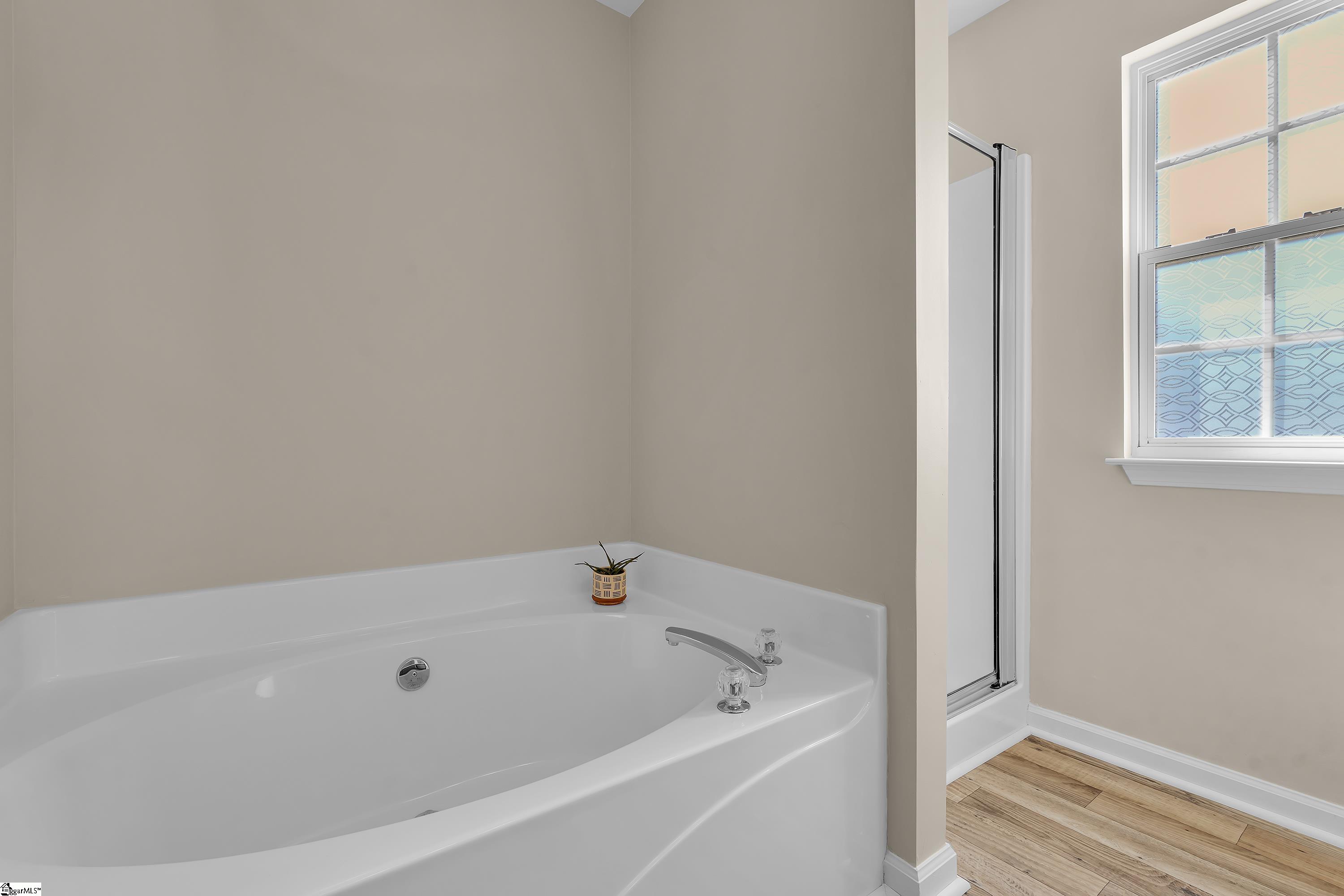 415 Scarlet Oak Drive