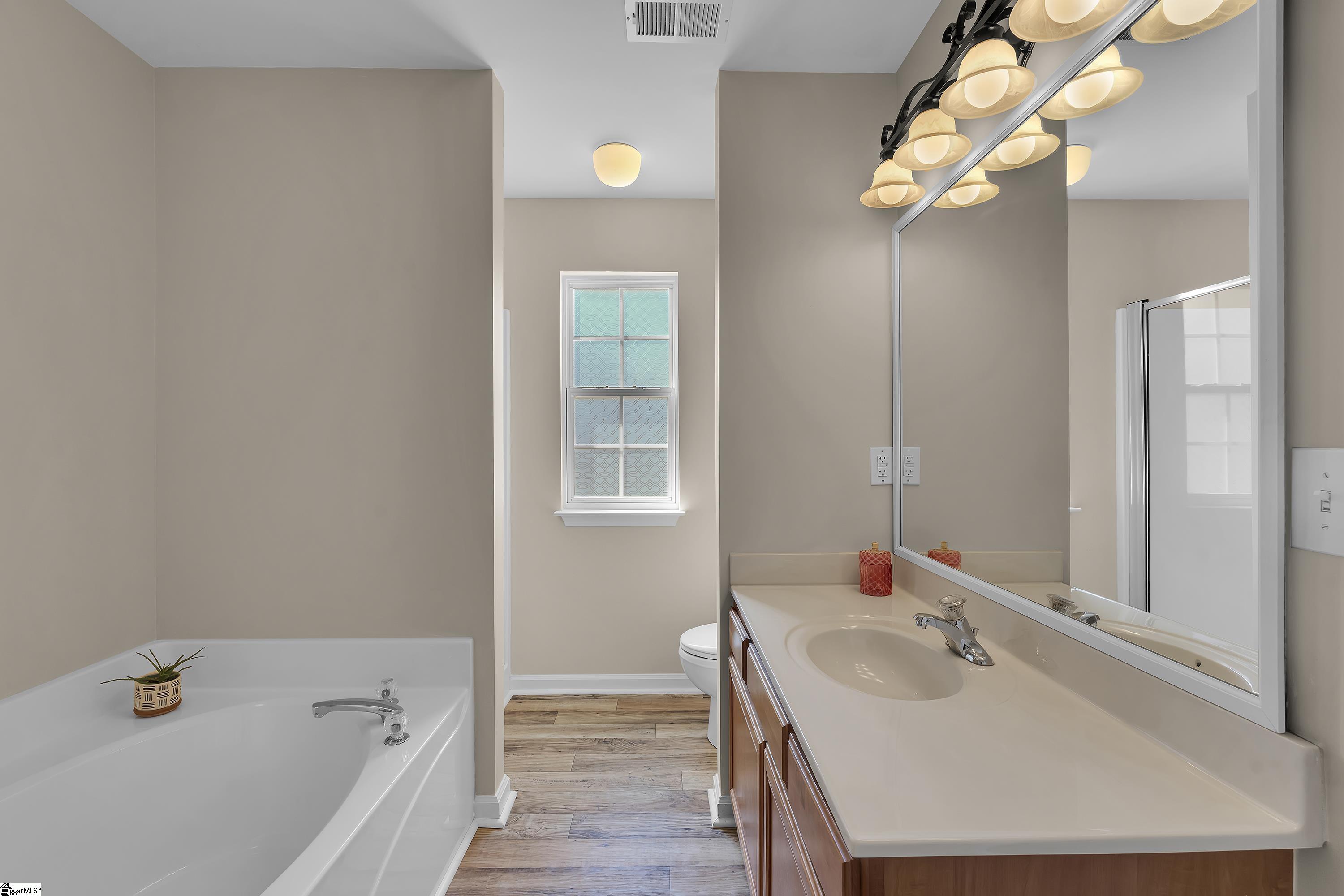 415 Scarlet Oak Drive