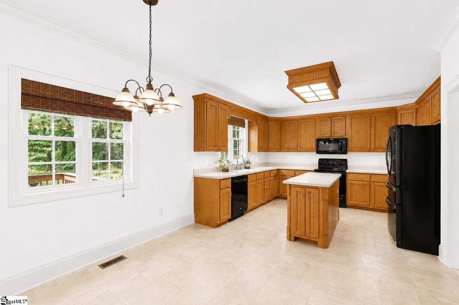 406 Hopewell Ridge