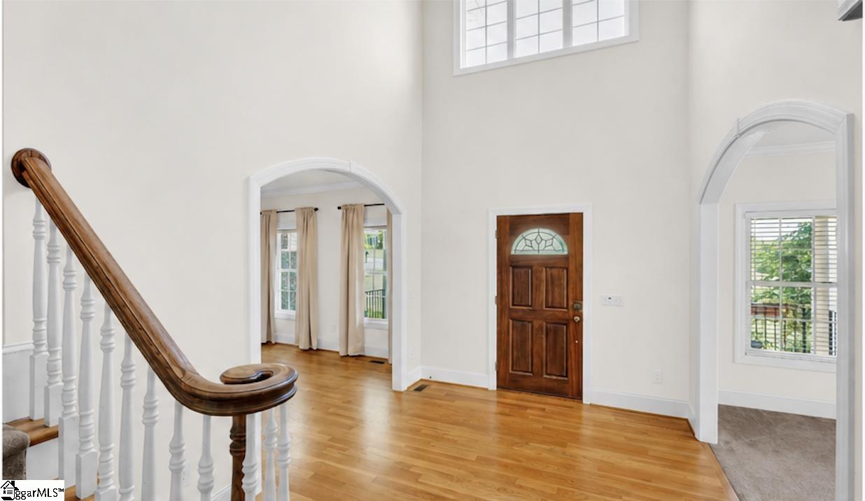 406 Hopewell Ridge