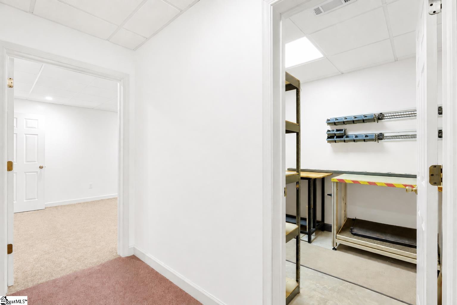 406 Hopewell Ridge