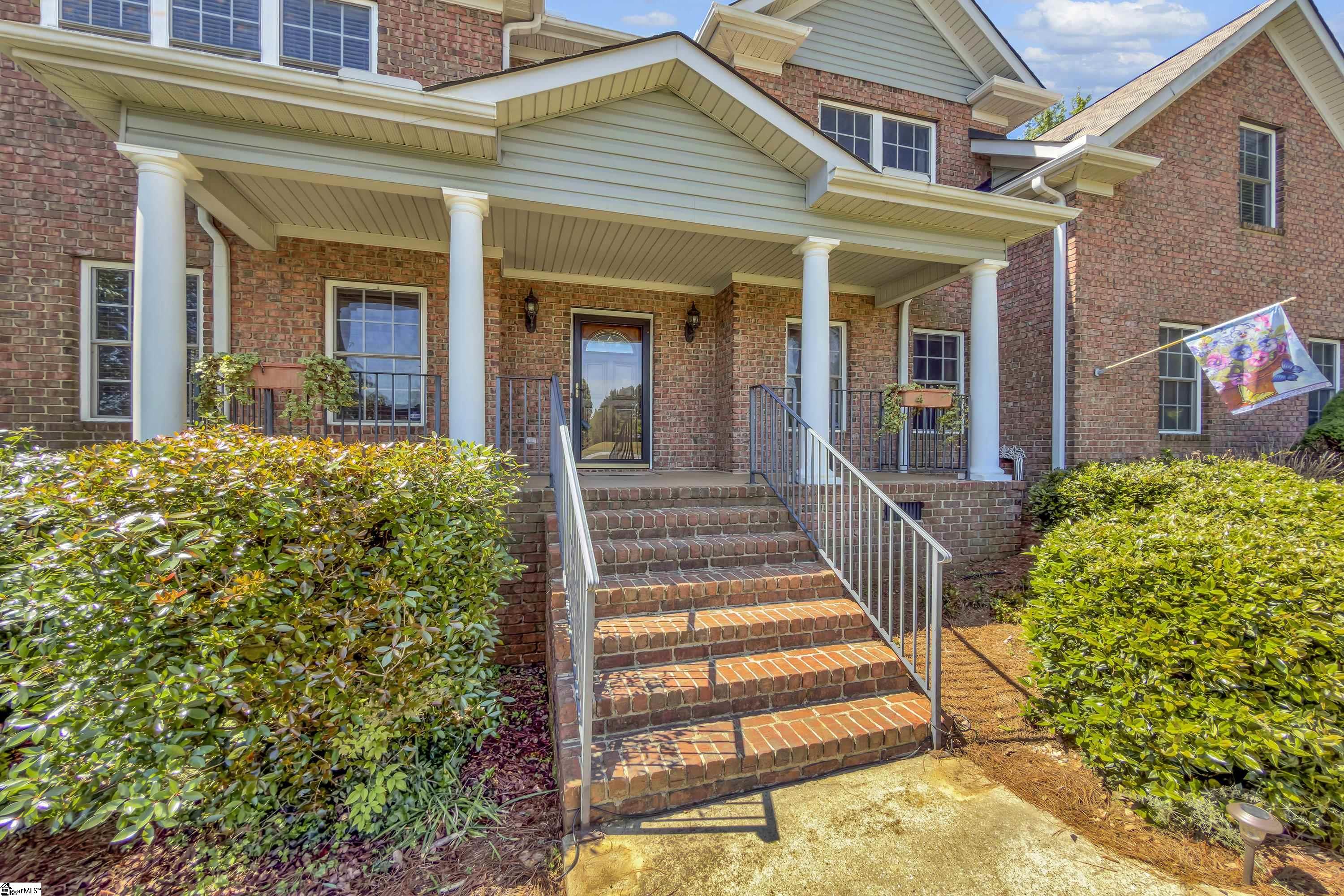 406 Hopewell Ridge
