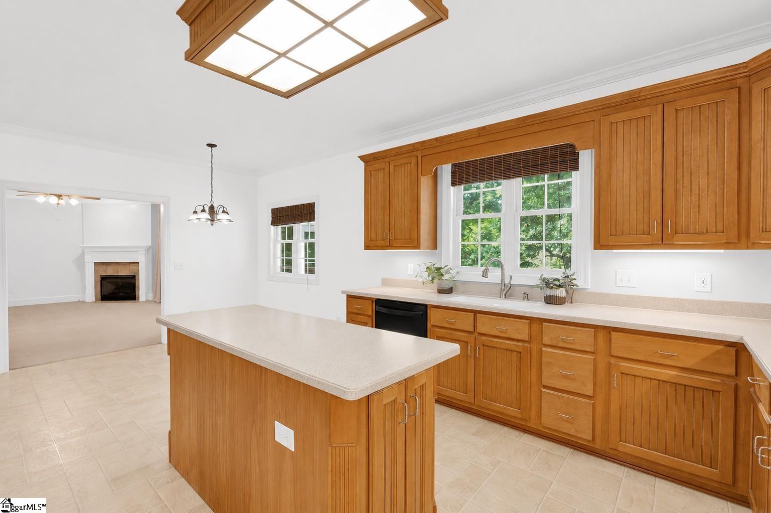 406 Hopewell Ridge