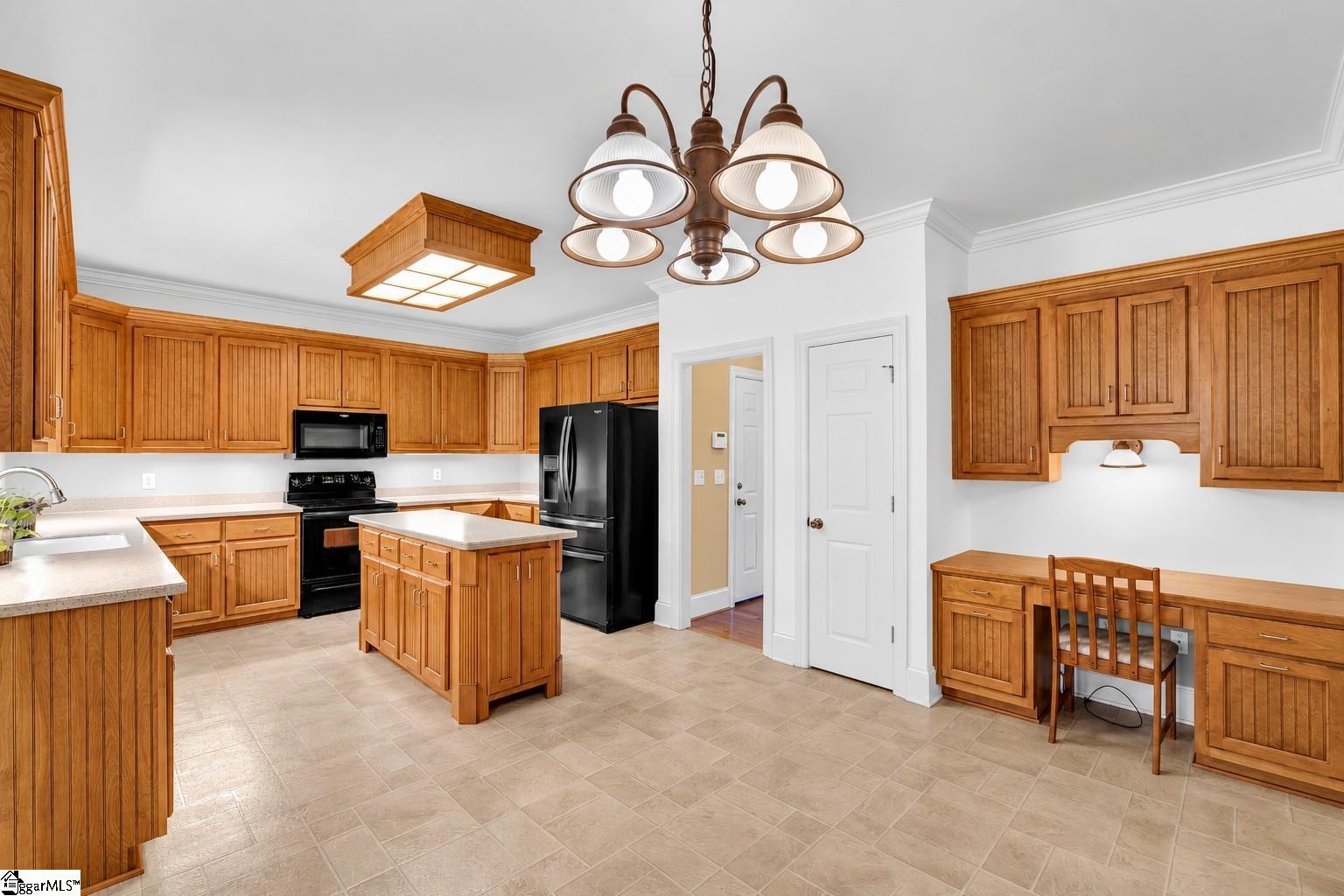 406 Hopewell Ridge