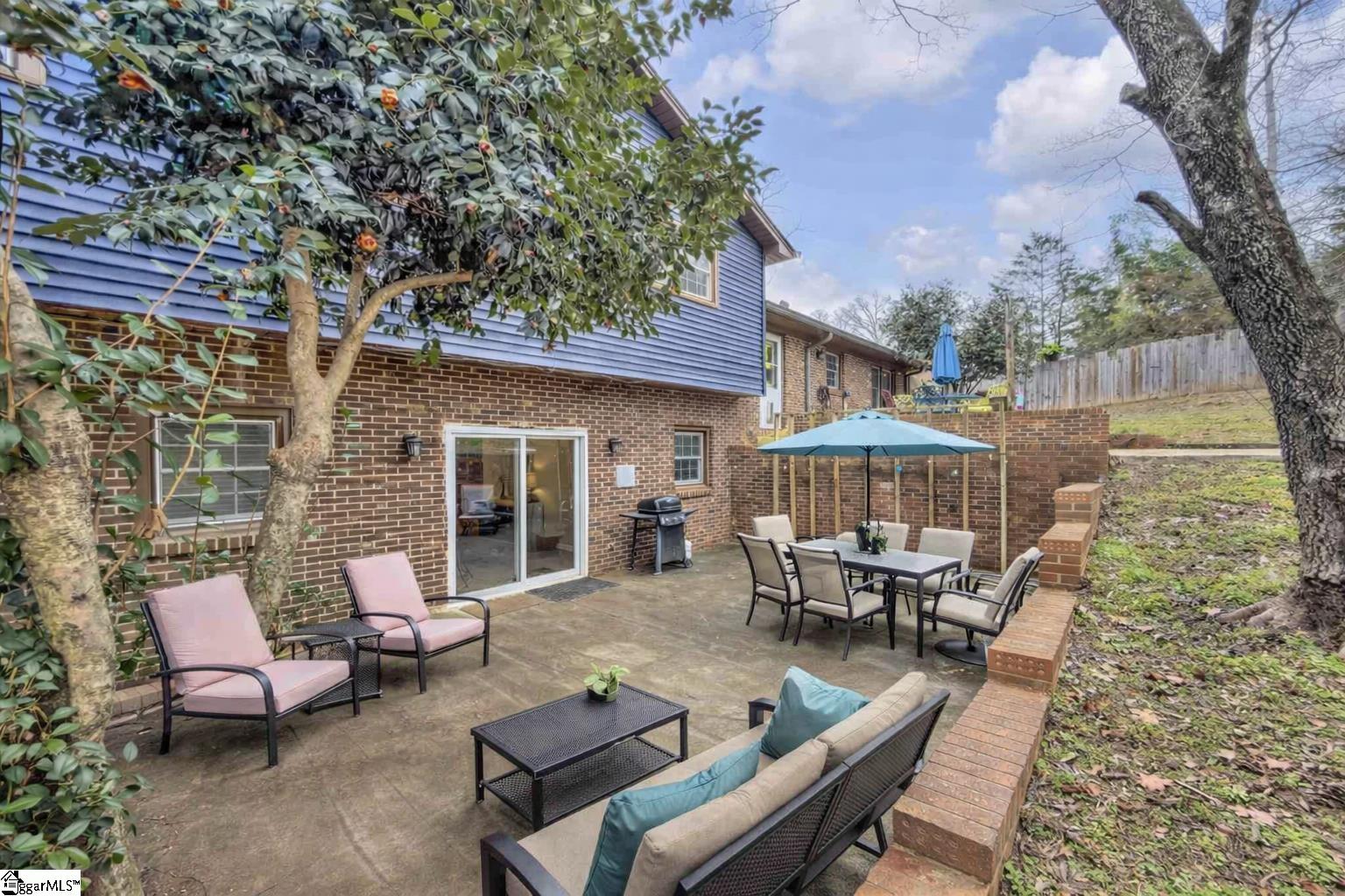 6 Devonshire Lane