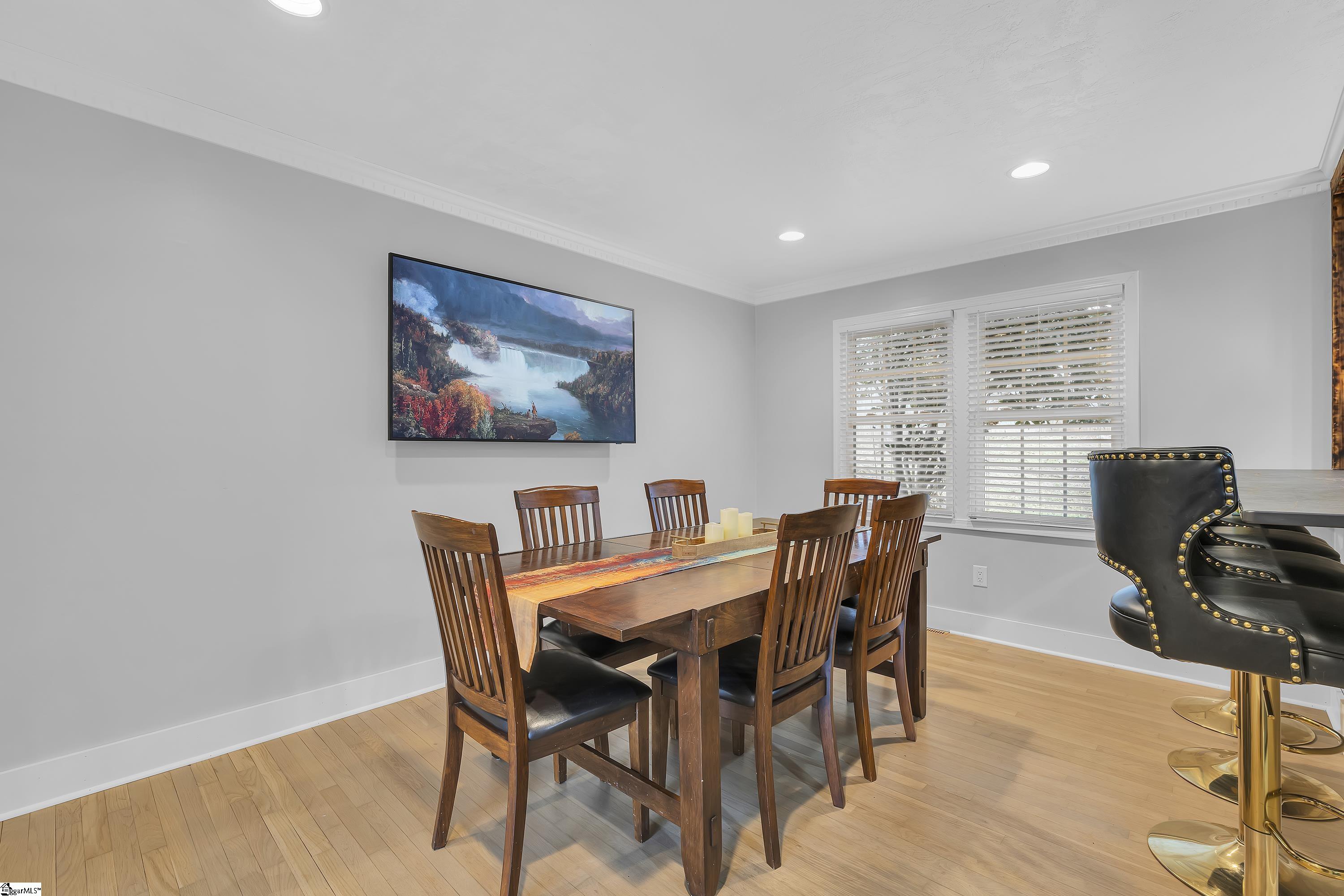 6 Devonshire Lane