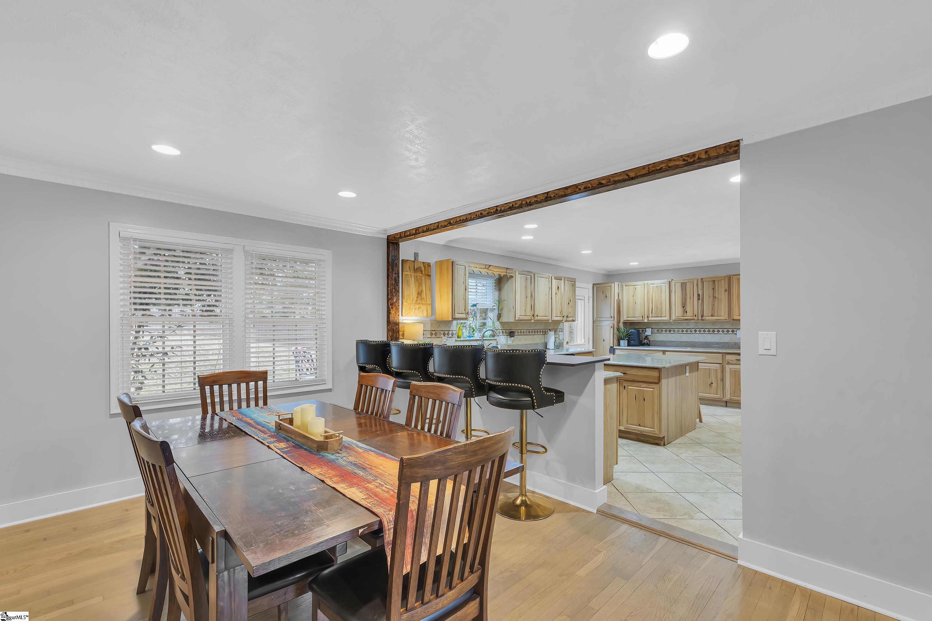 6 Devonshire Lane