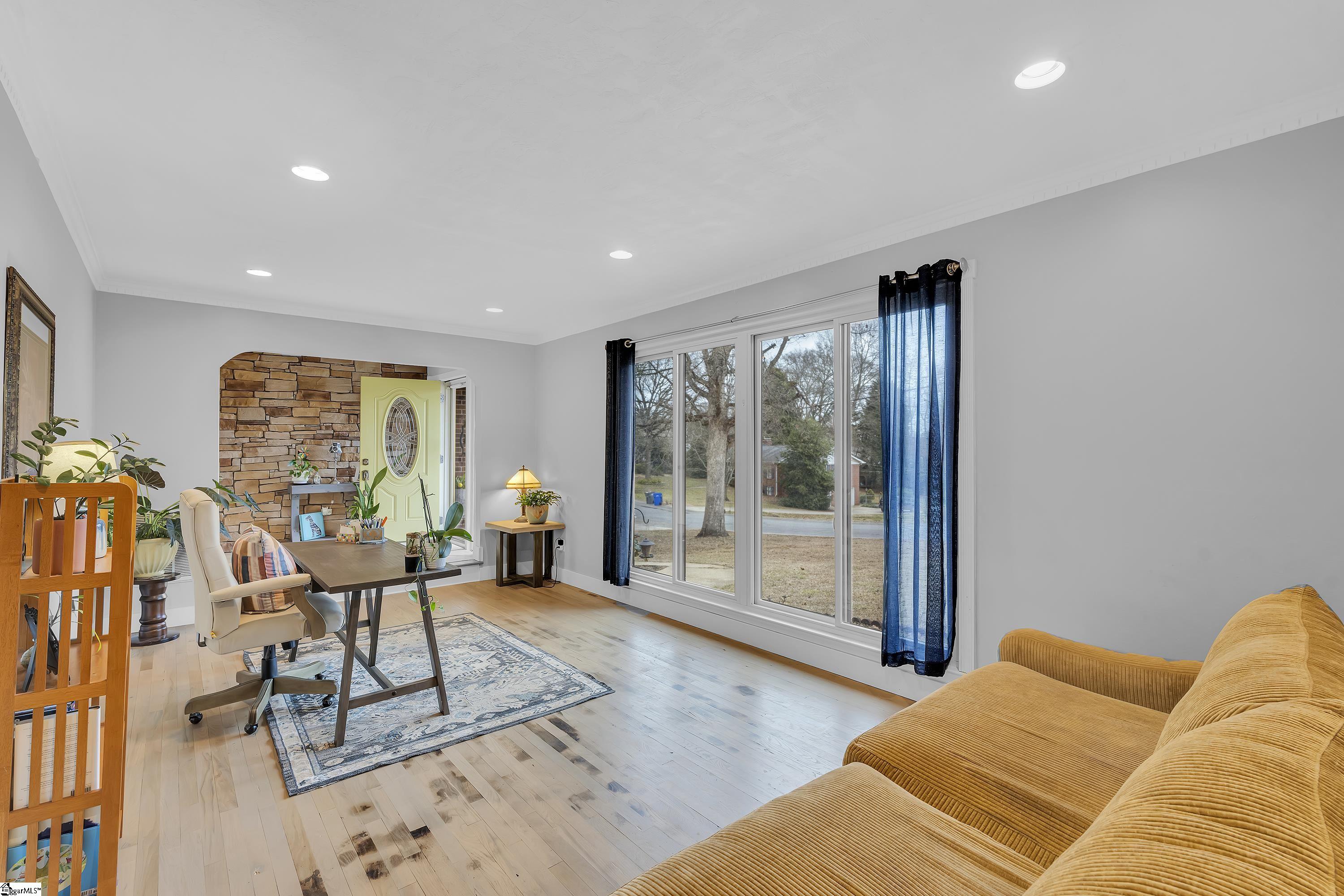 6 Devonshire Lane