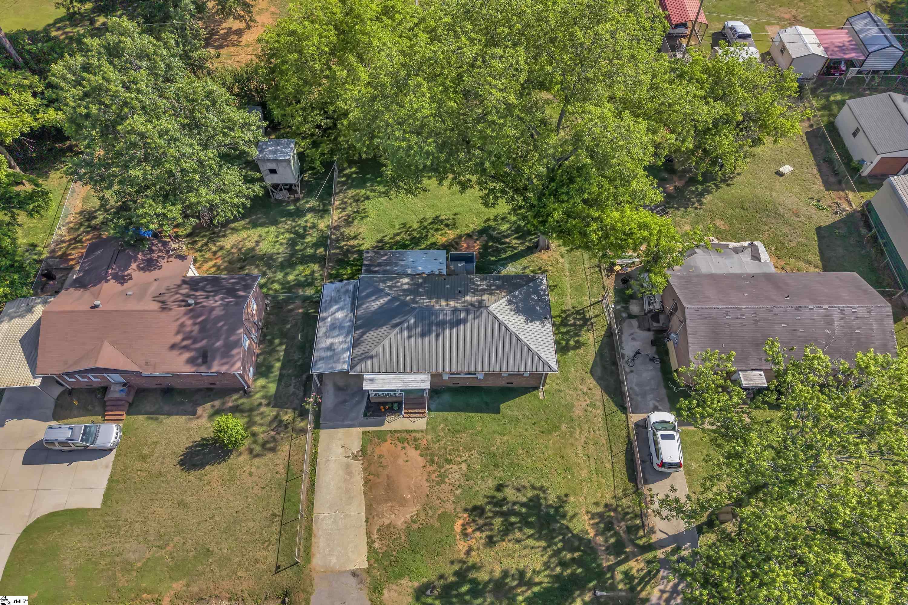 109 Center Drive