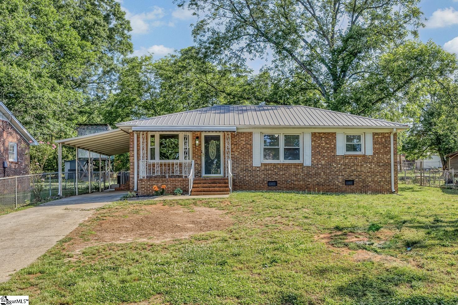 109 Center Drive