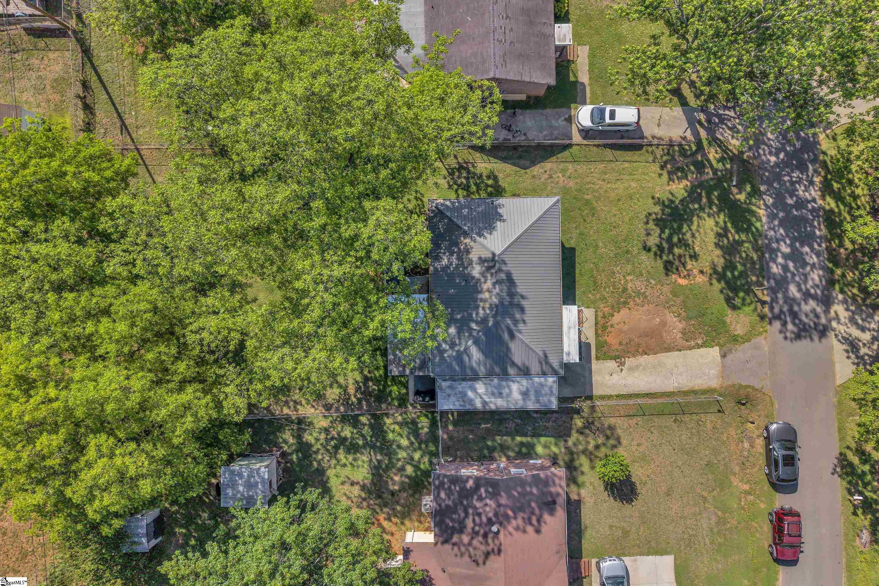 109 Center Drive